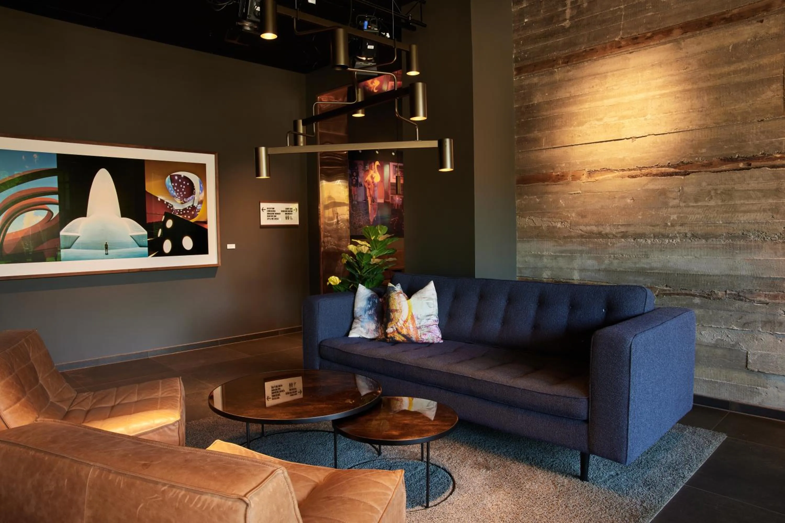 Seating area in Clarion Hotel Draken