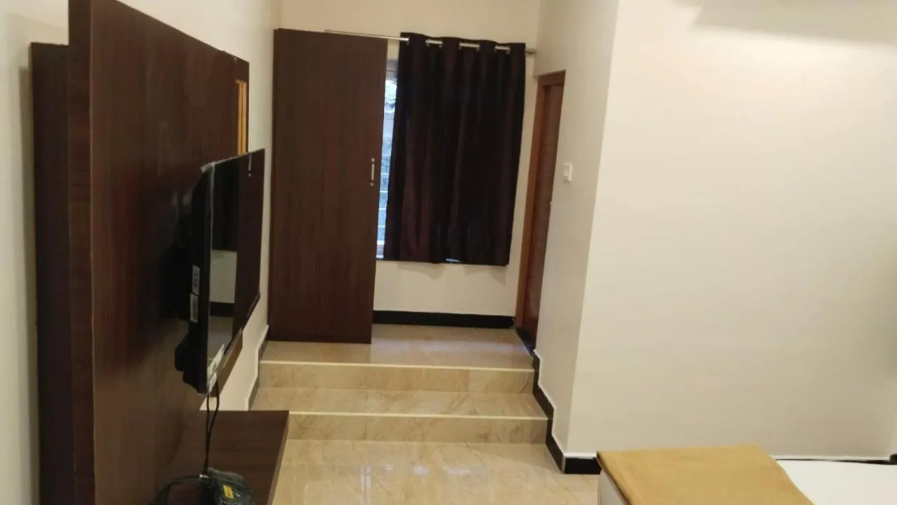 Ponni Residency Thanjavur