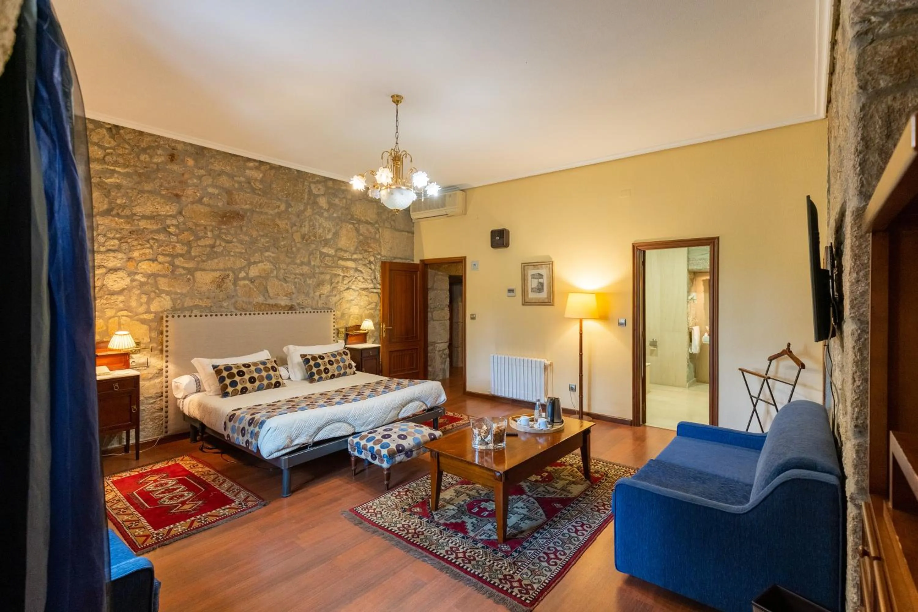 Photo of the whole room, Bed in Hotel Pazo O Rial