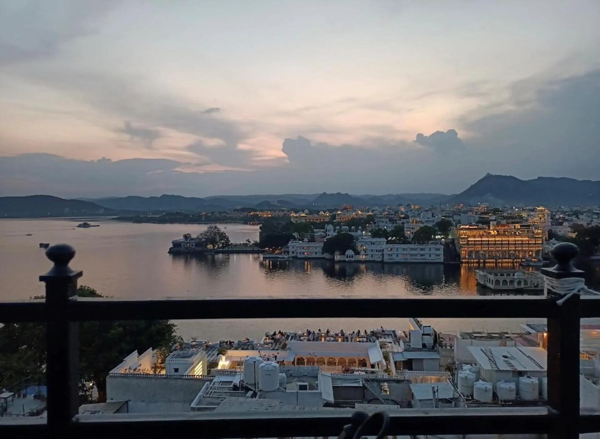 Lake view in Tamasha Udaipur