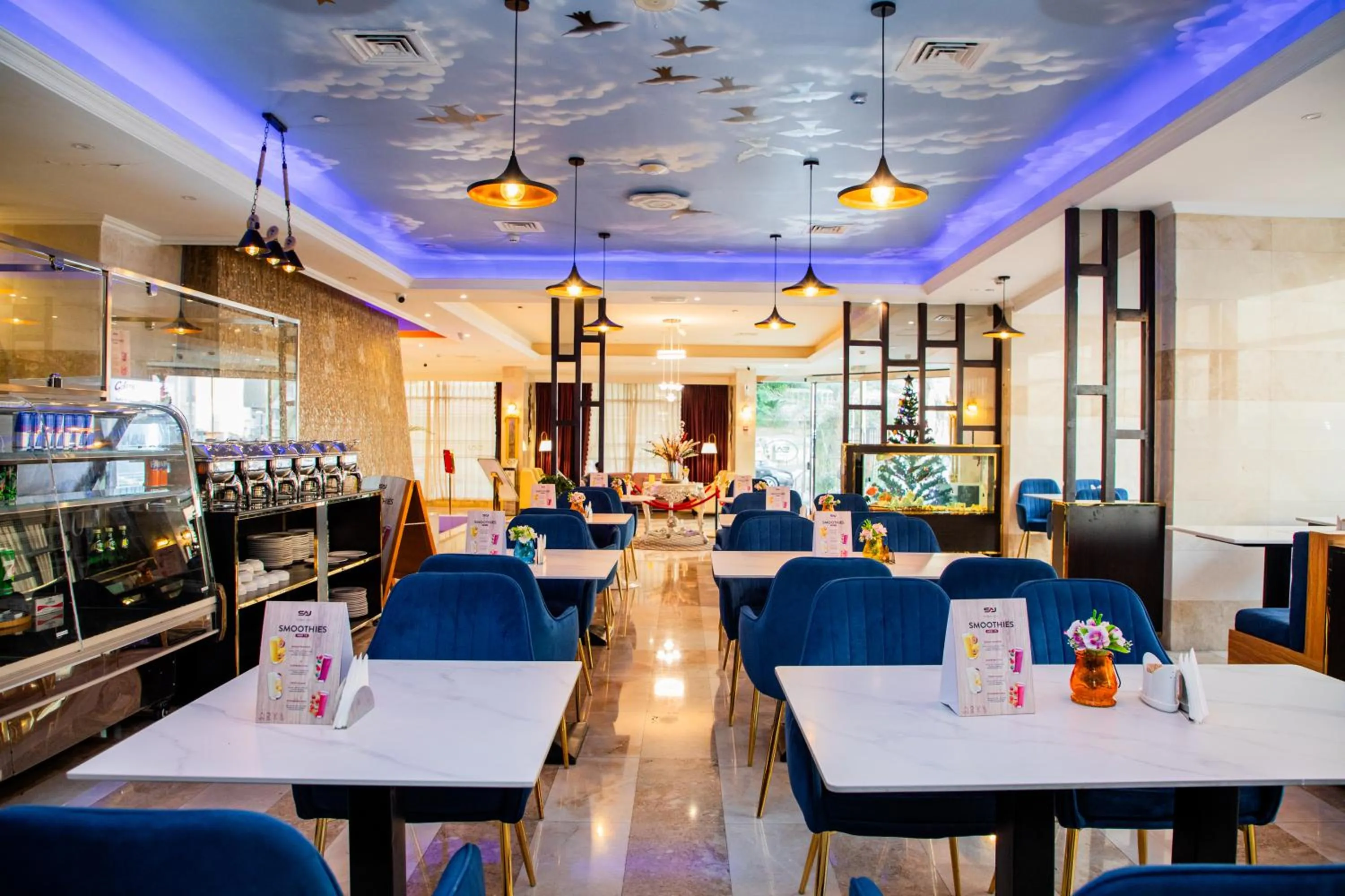 Restaurant/places to eat in The Saj Hotel