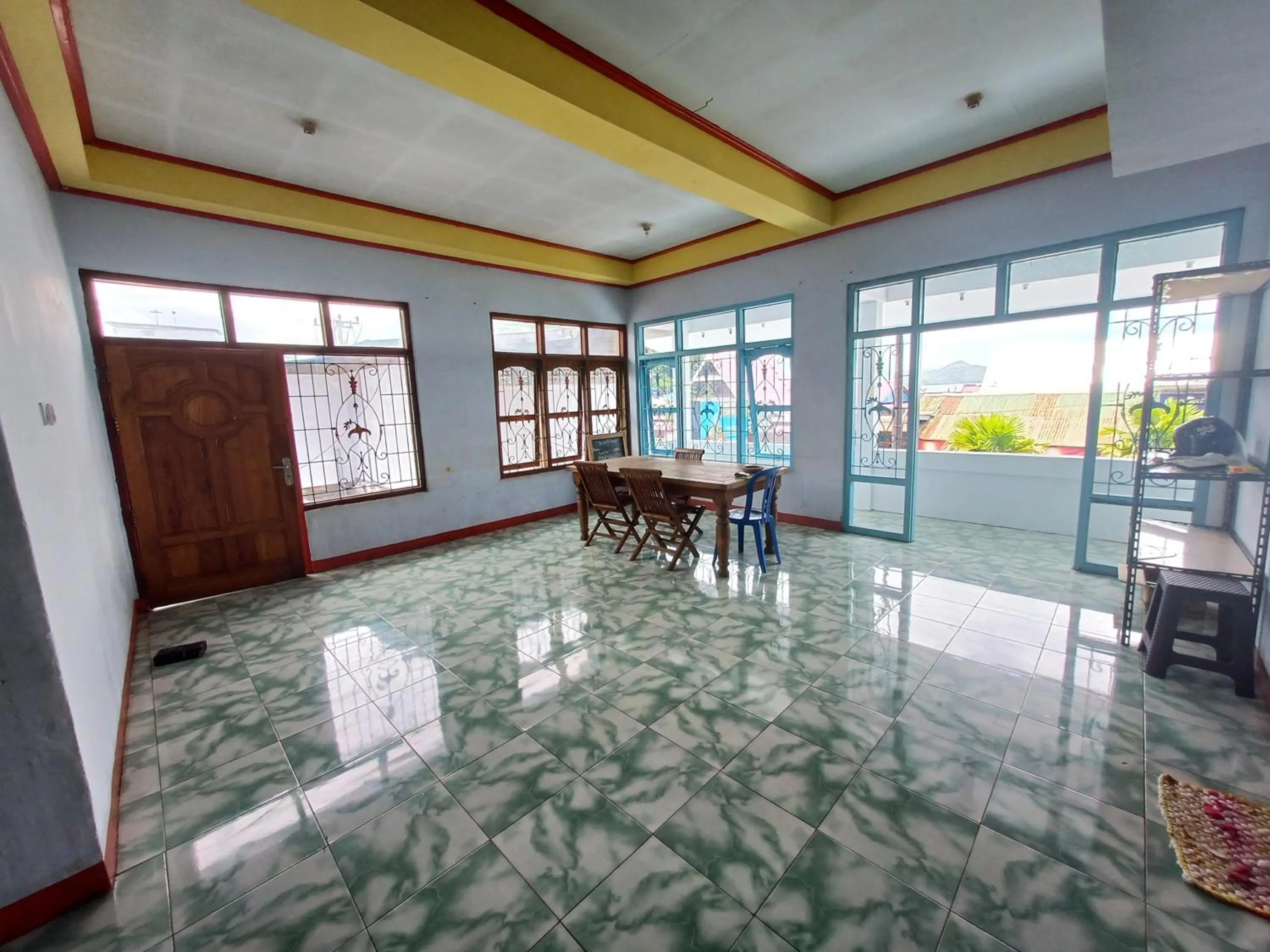 Seating area in Komodo Indah Hotel