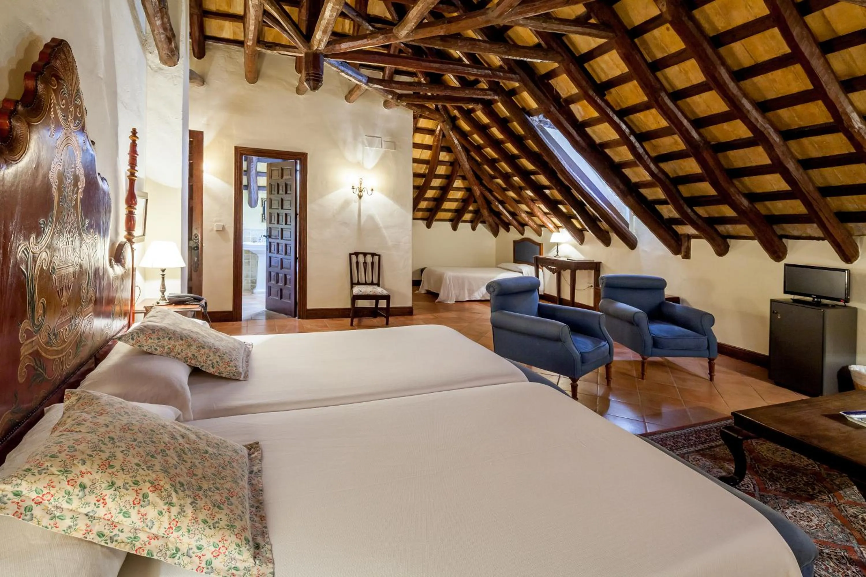 Living room, Bed in Palacio Marques de la Gomera