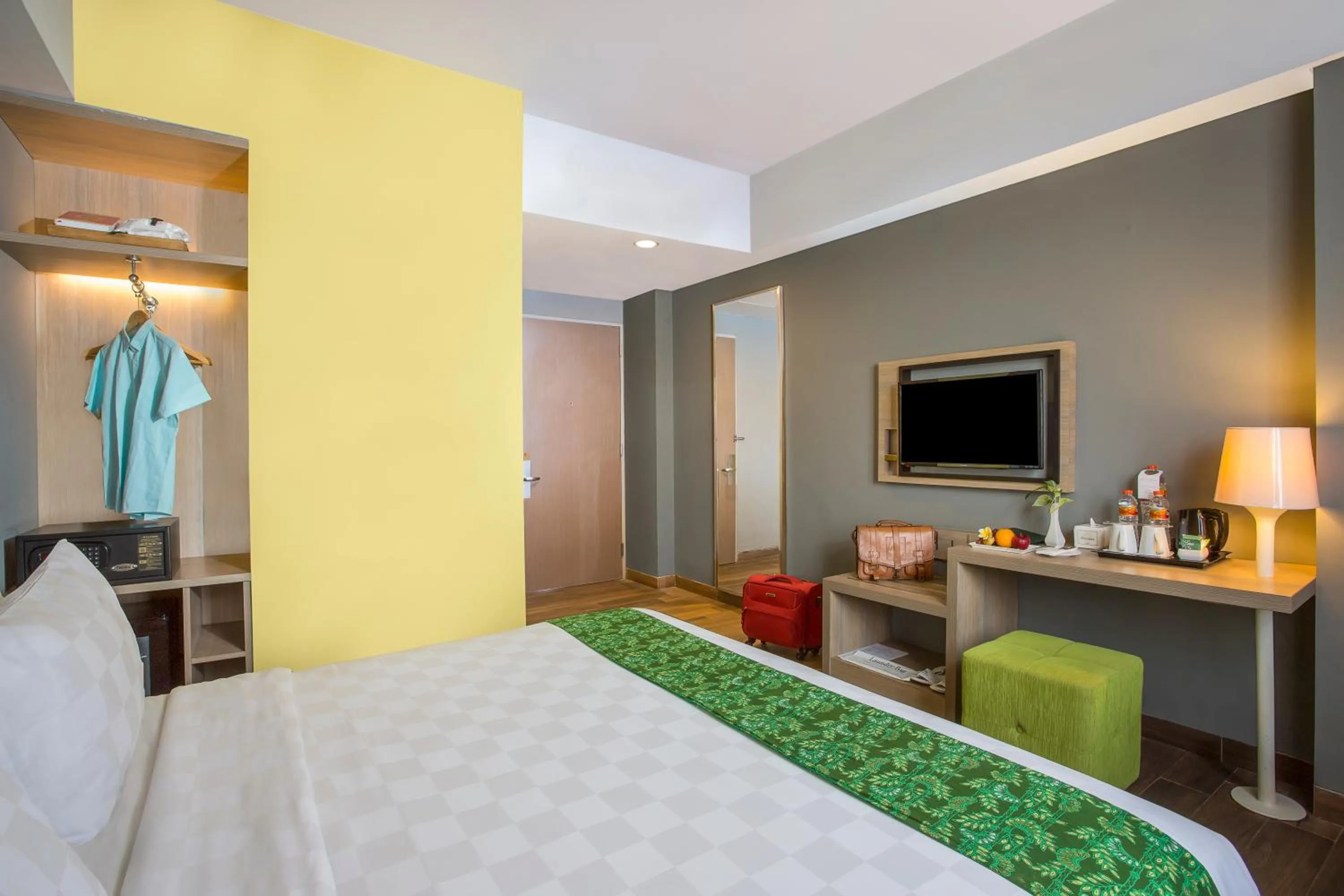 Bedroom, Bed in KHAS Tegal Hotel