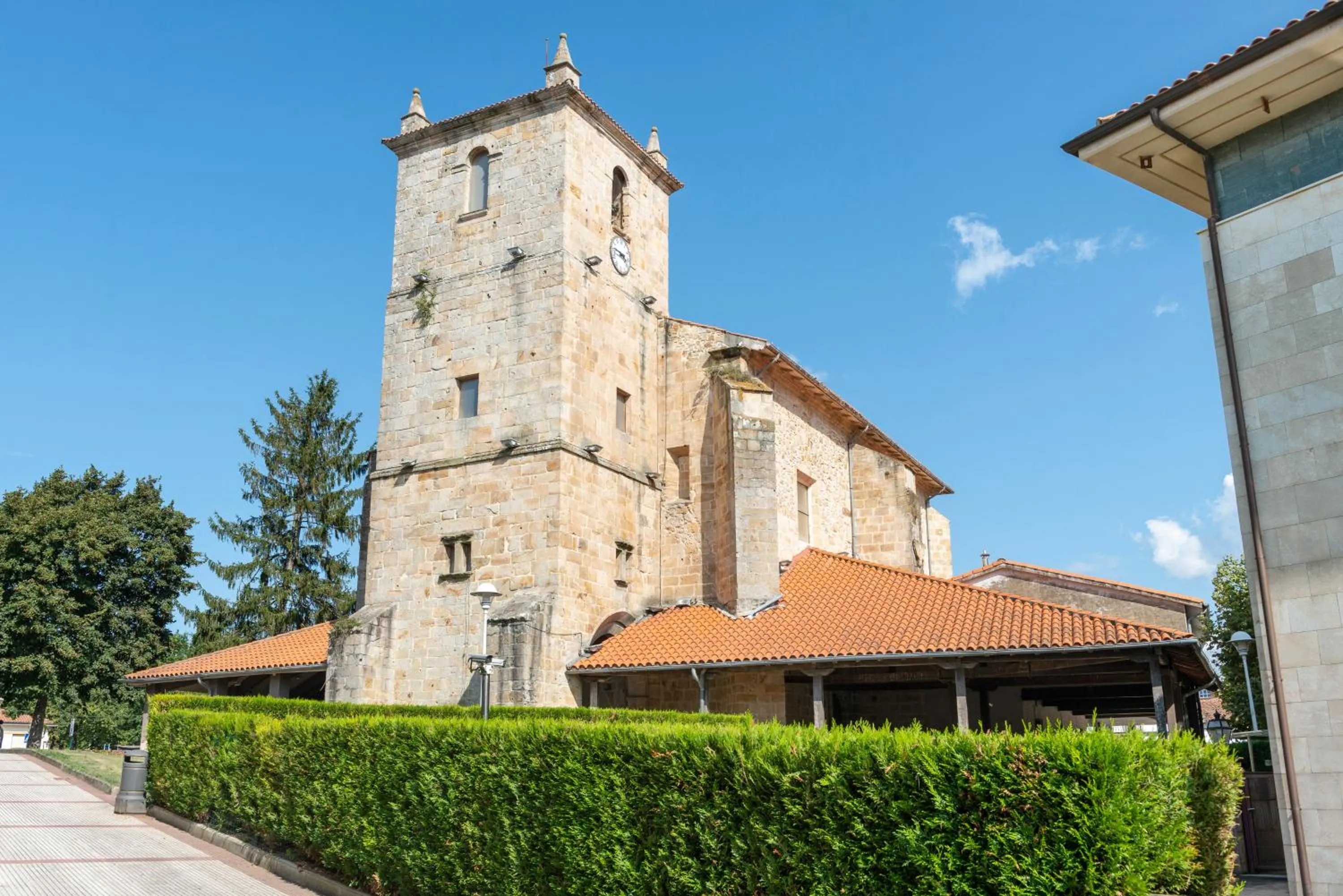 Nearby landmark in Hospedium Hotel Sky Blu Loiu