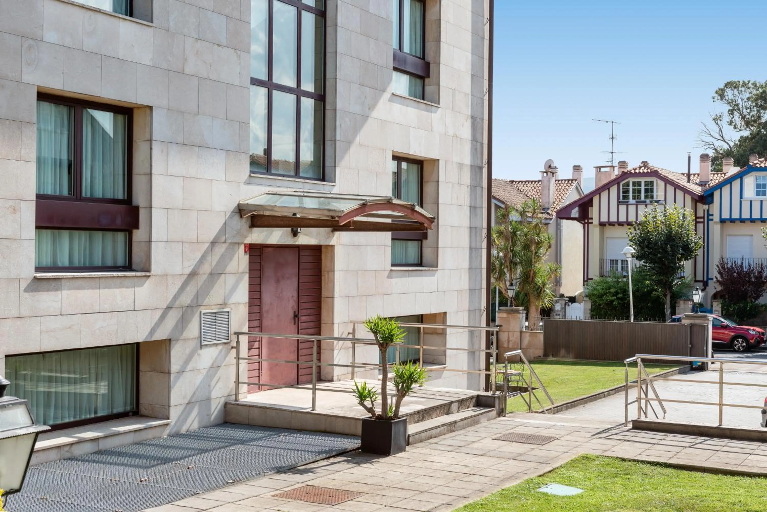 Property building in Hospedium Hotel Sky Blu Loiu