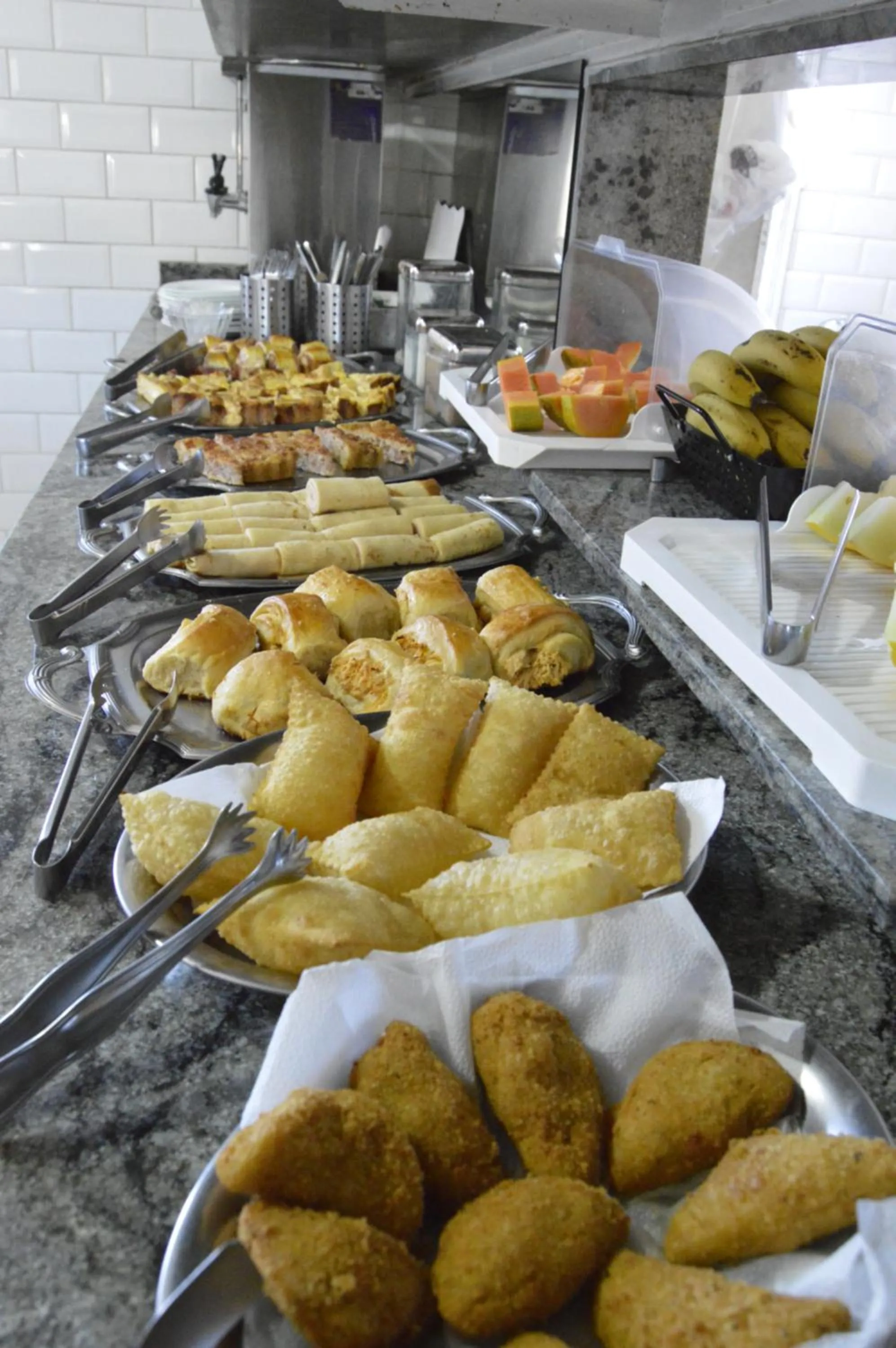 Buffet breakfast in Hotel Cuca Fresca