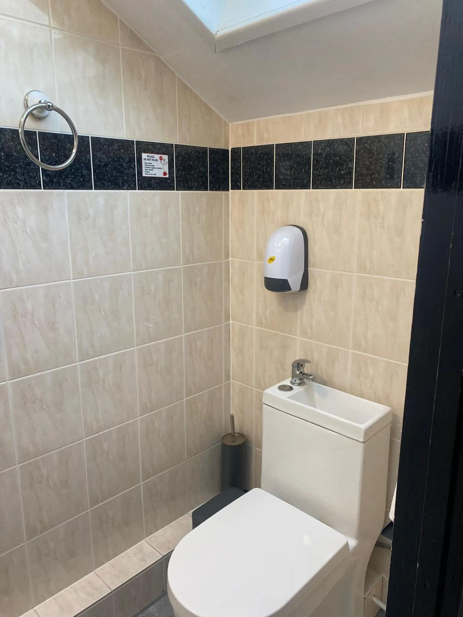 Bathroom in Black Ocean Holiday Apartments