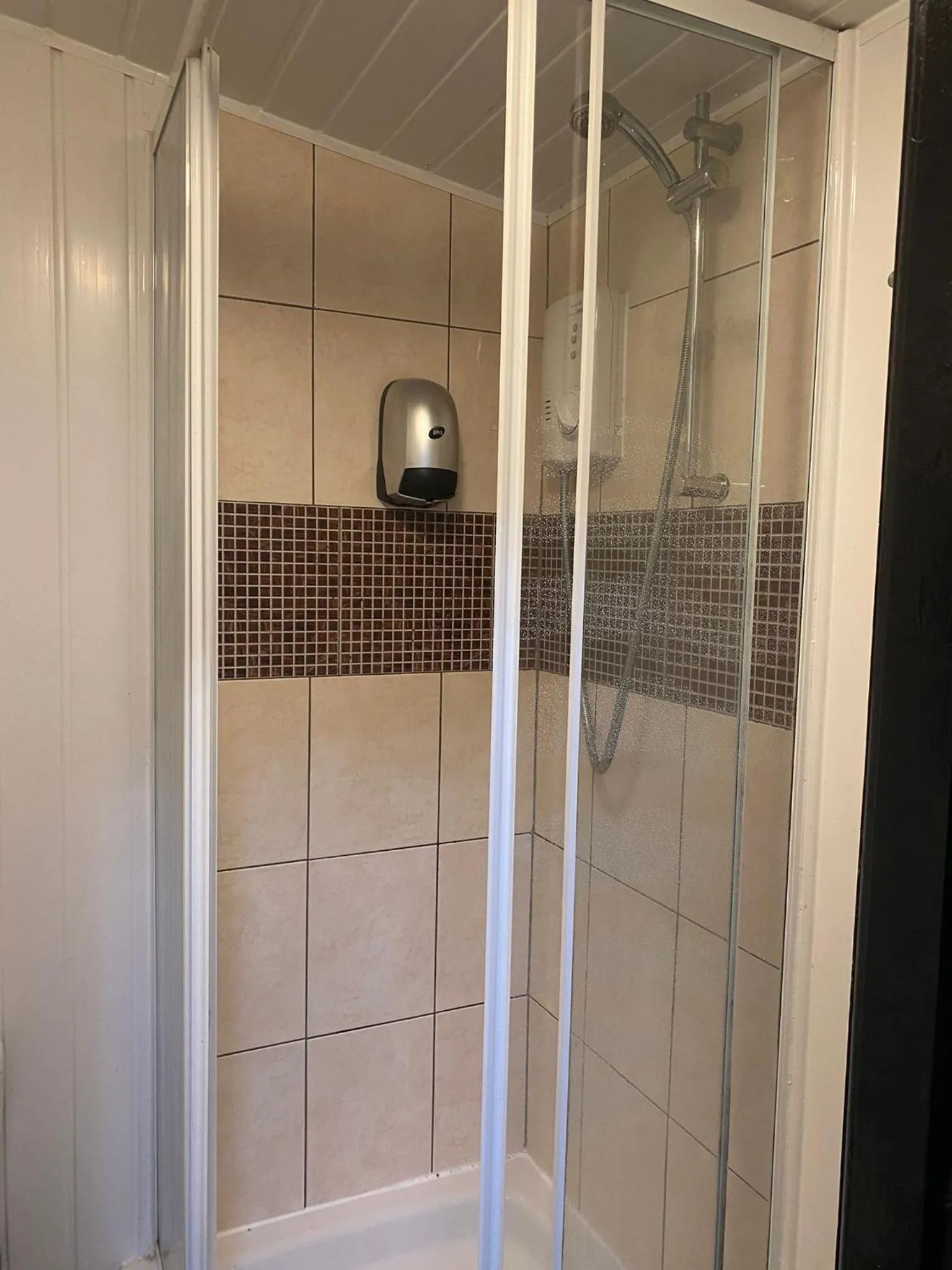 Bathroom in Black Ocean Holiday Apartments