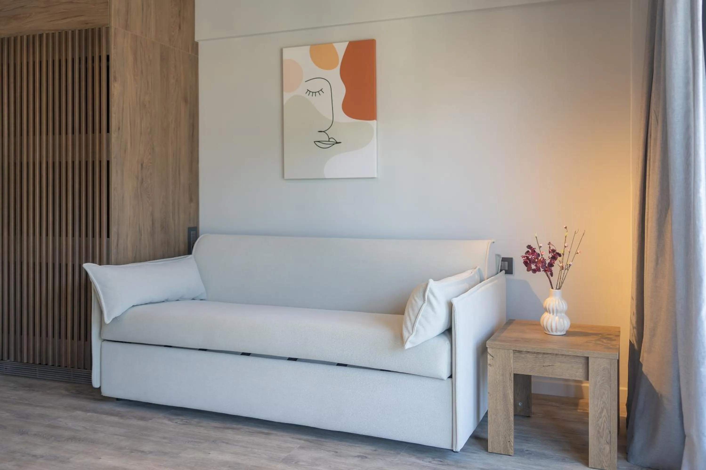 Seating area in 507 Athens