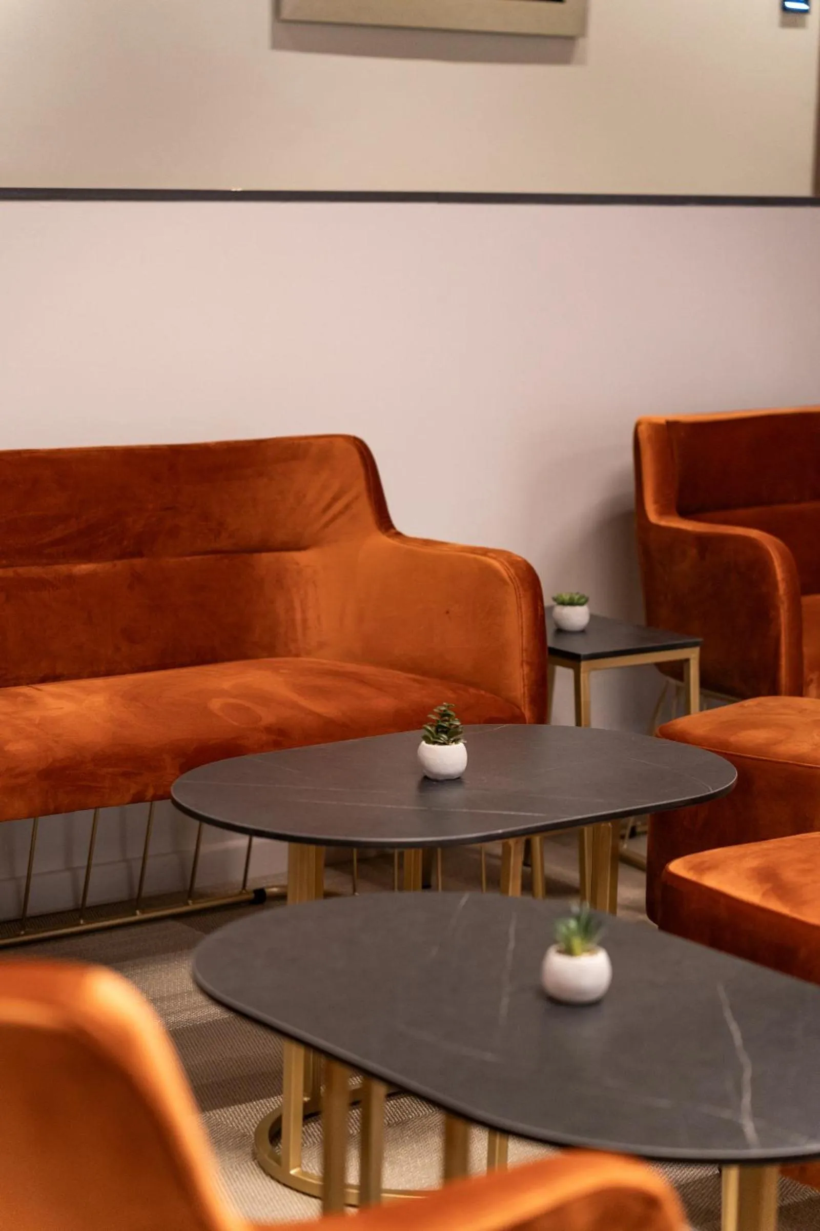 Living room in 507 Athens