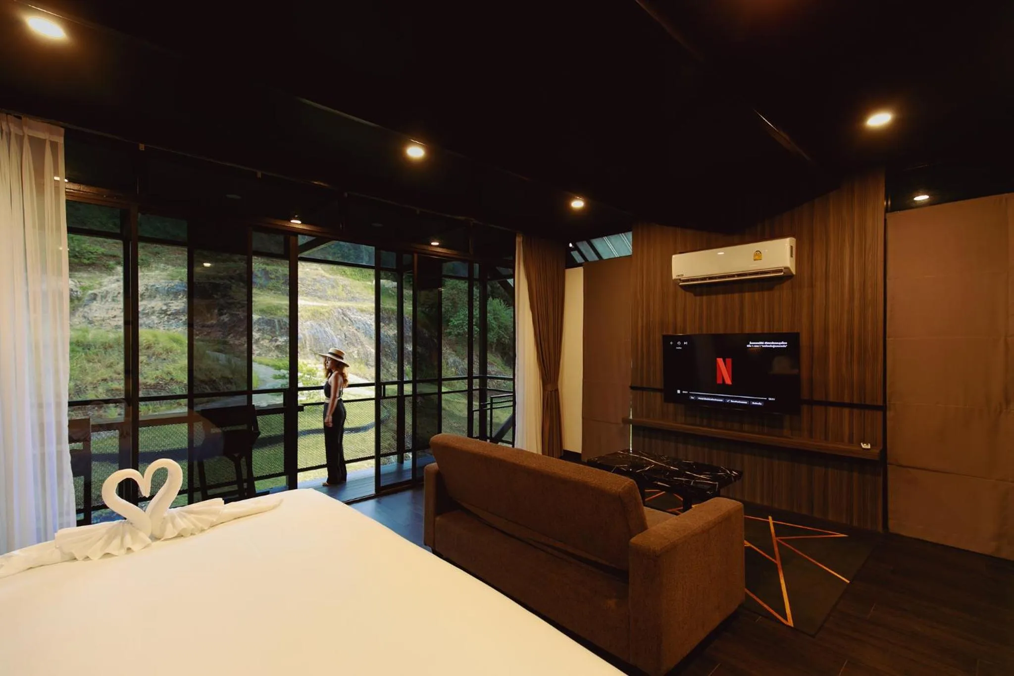 Bed in D’Endless Resotel