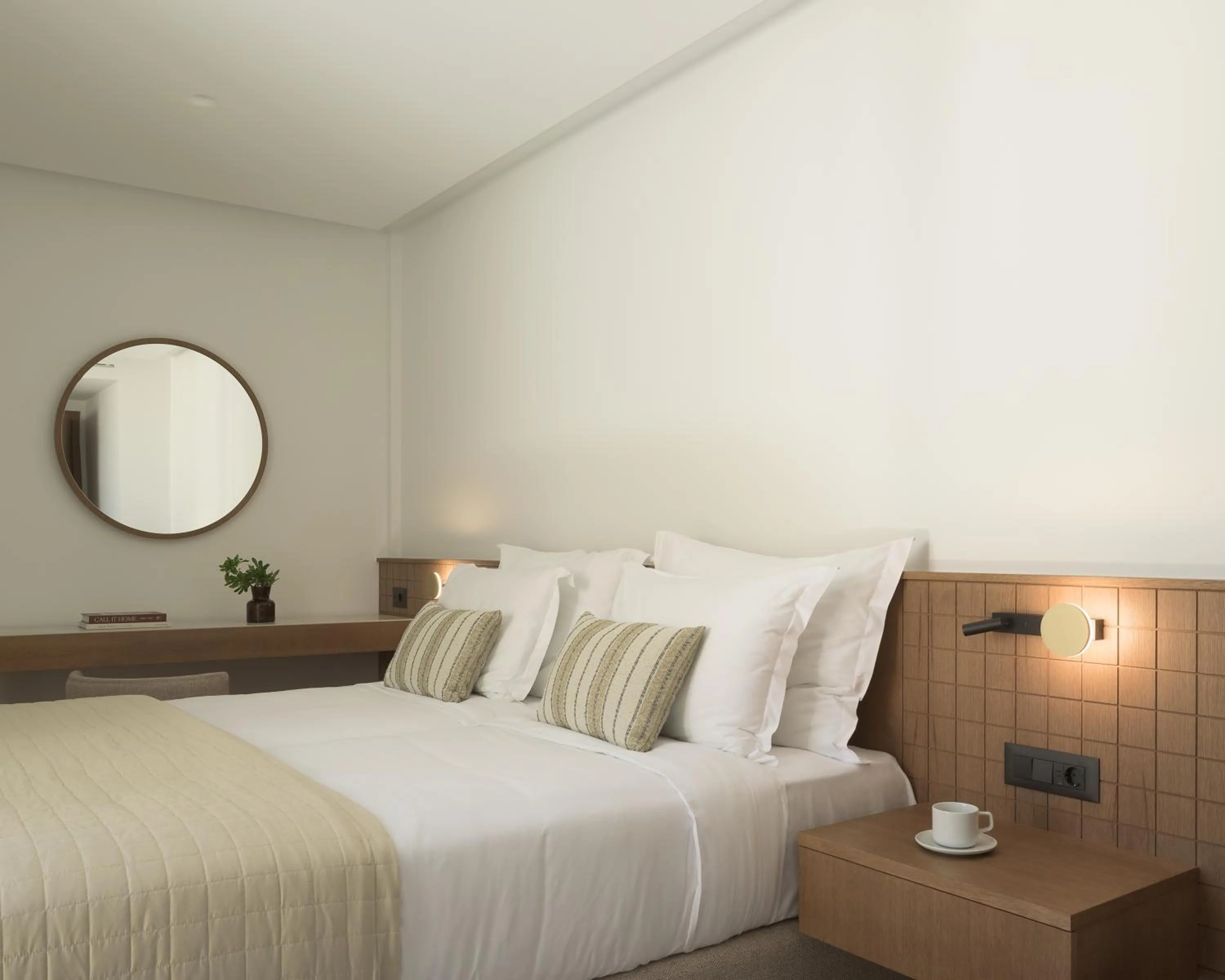 Bedroom, Bed in Galaxy Suites Boutique Resort