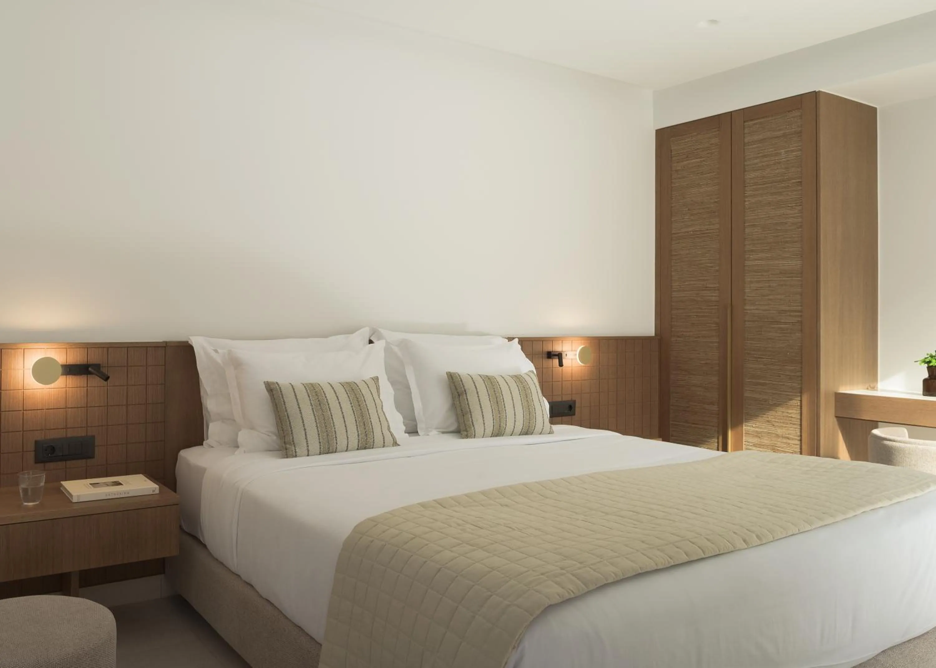 Bedroom, Bed in Galaxy Suites Boutique Resort