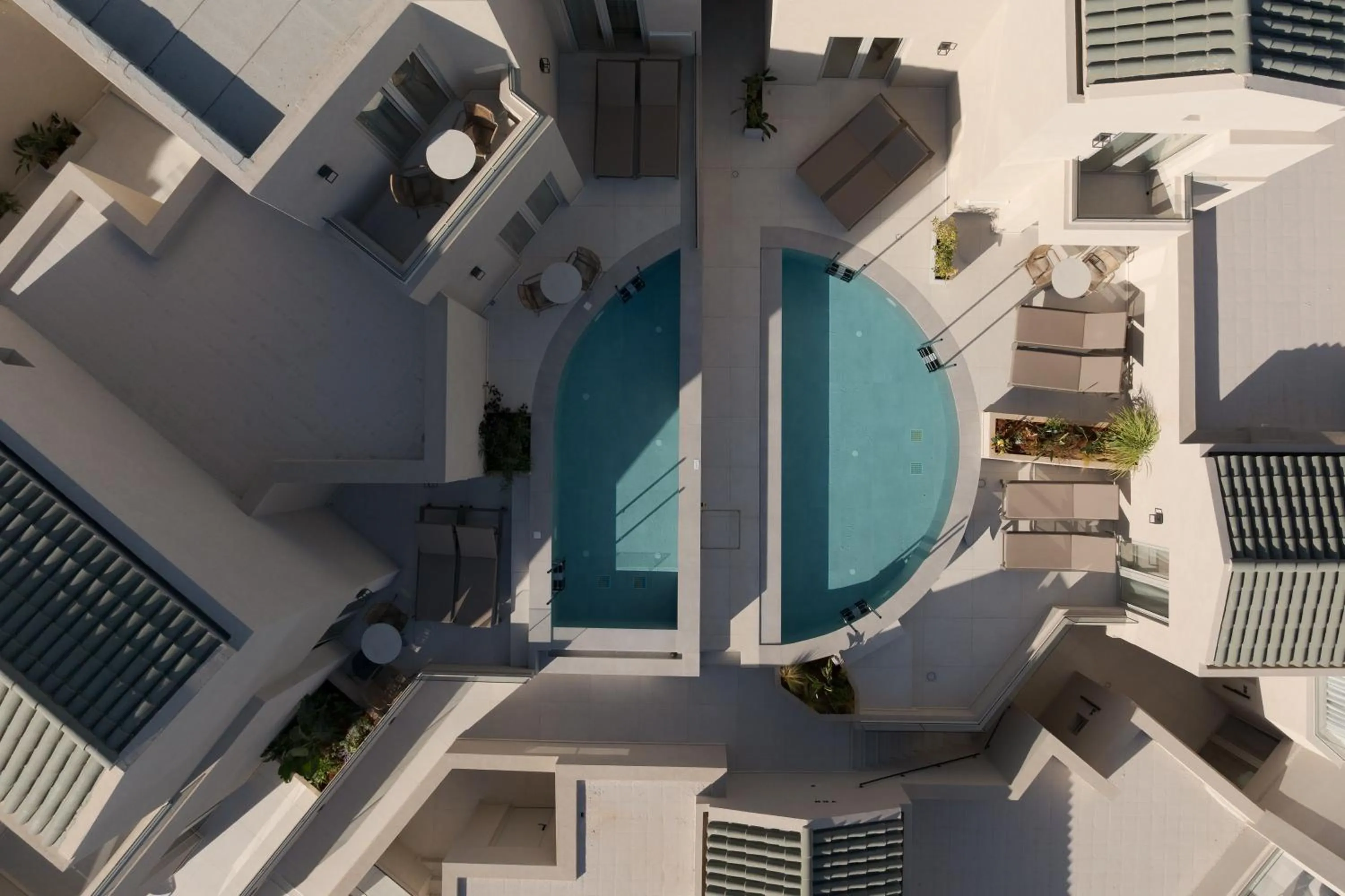 Swimming pool in Galaxy Suites Boutique Resort