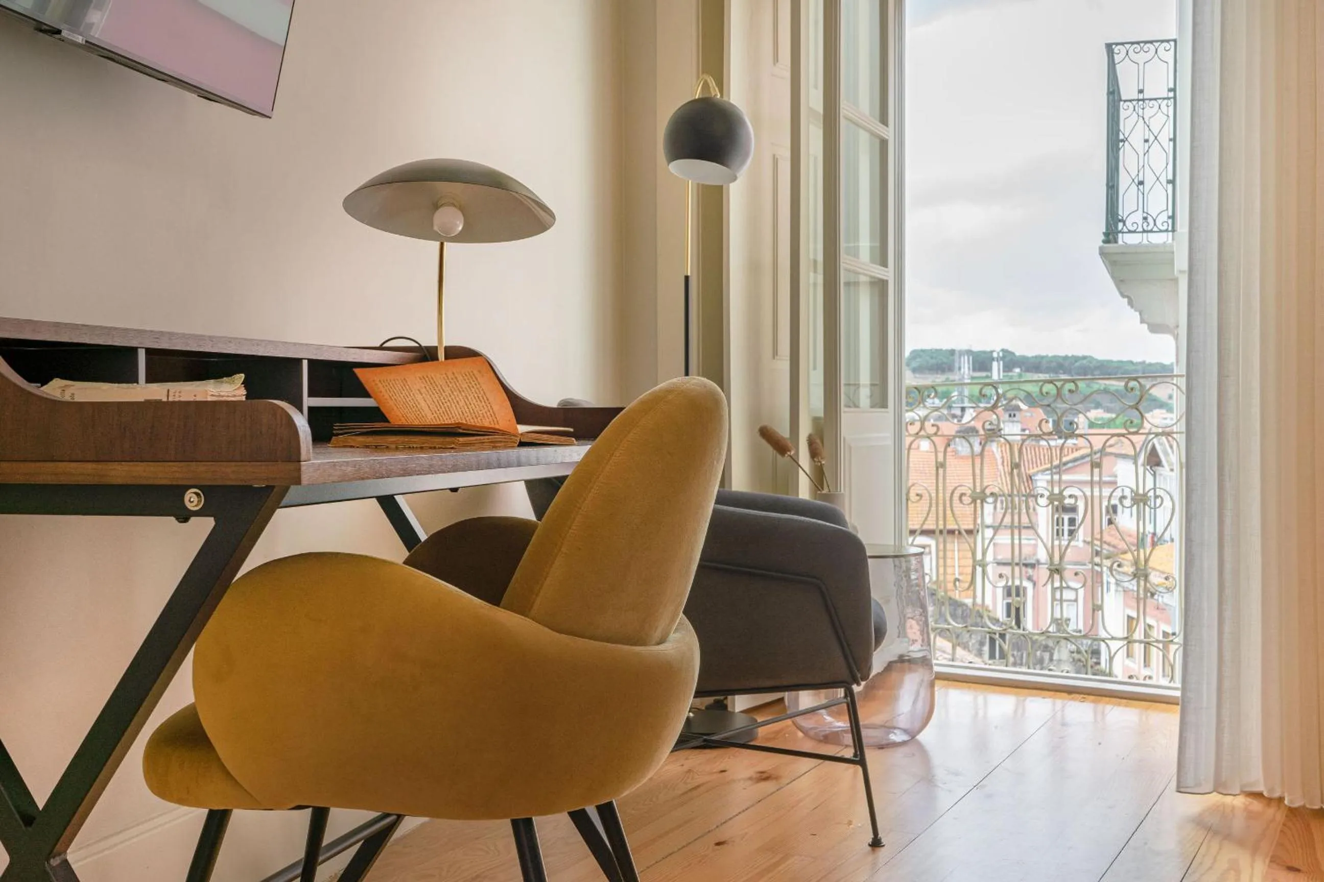 Seating area in Entre Ruas Apartments