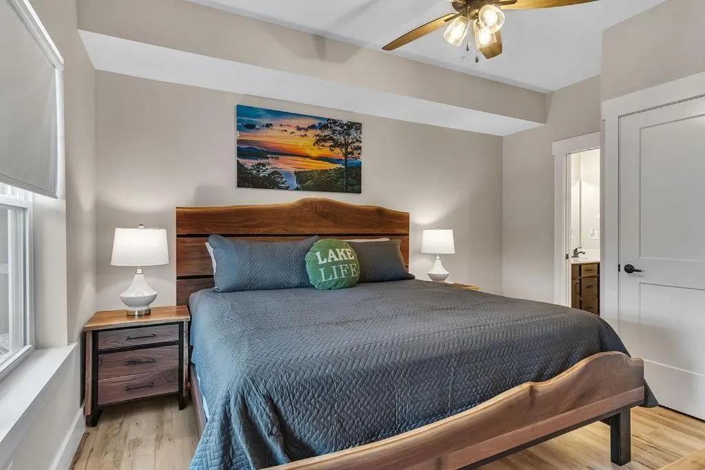 Bed in Lochview Lodge