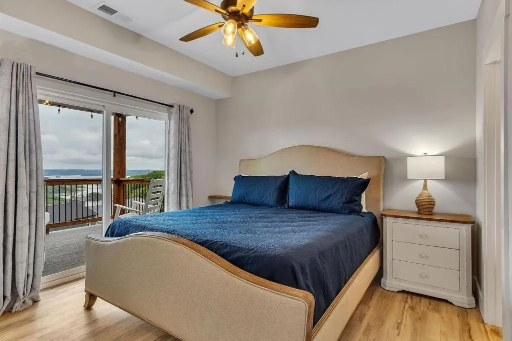 Bed in Lochview Lodge