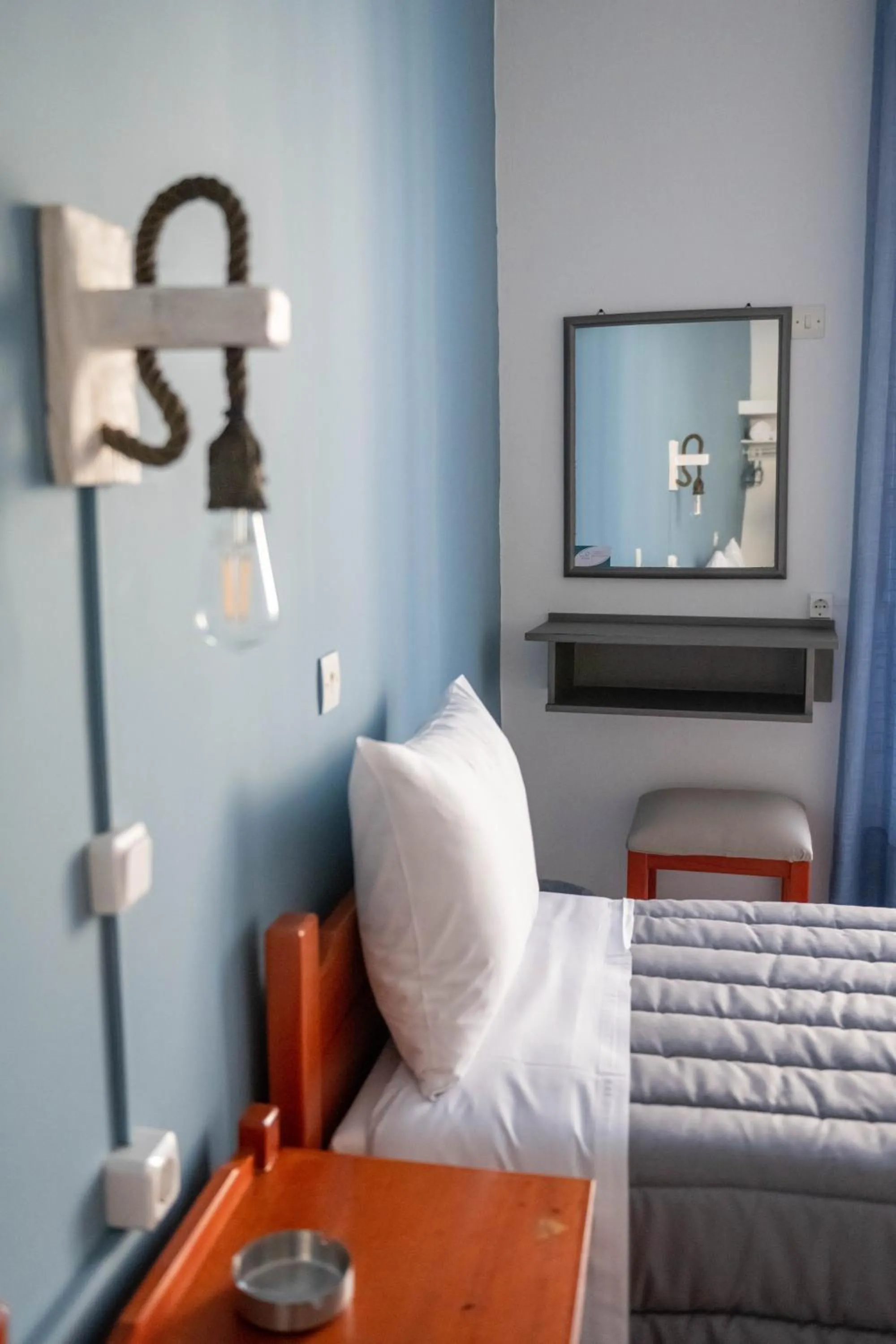 Bed in Hotel Theoxenia