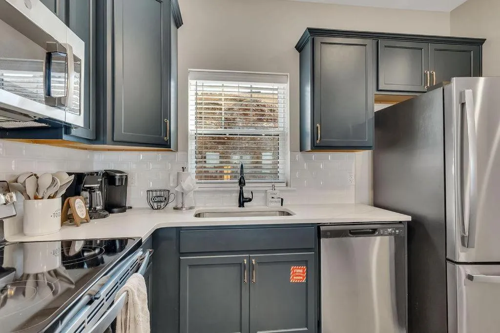 Chalet 1896 at Table Rock Lake