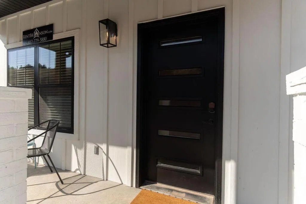 Chalet 1896 at Table Rock Lake