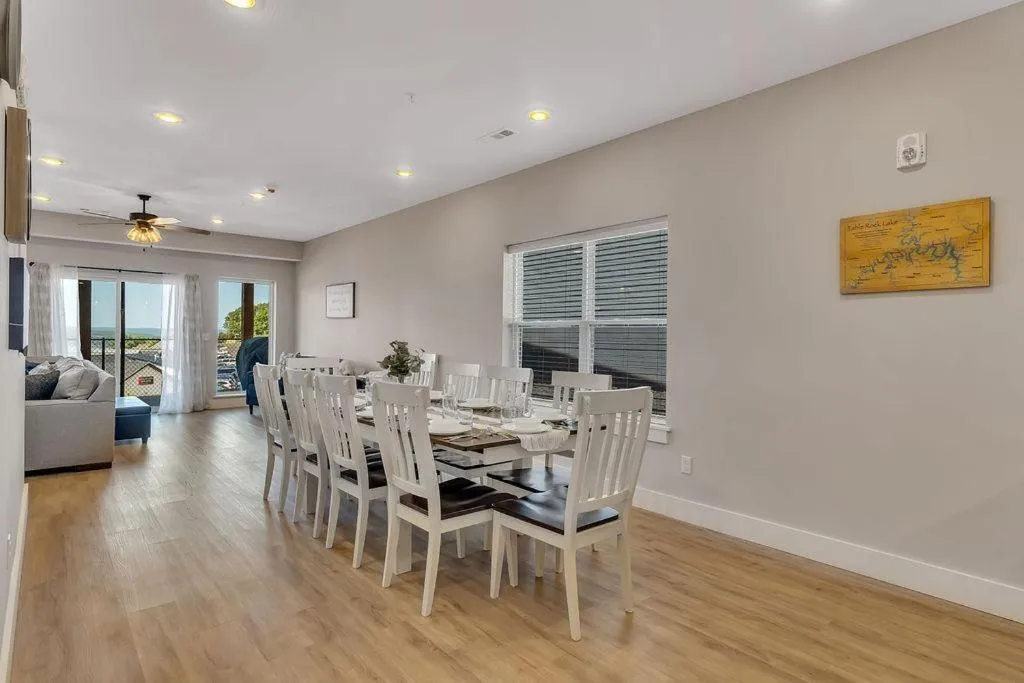 Chalet 1896 at Table Rock Lake