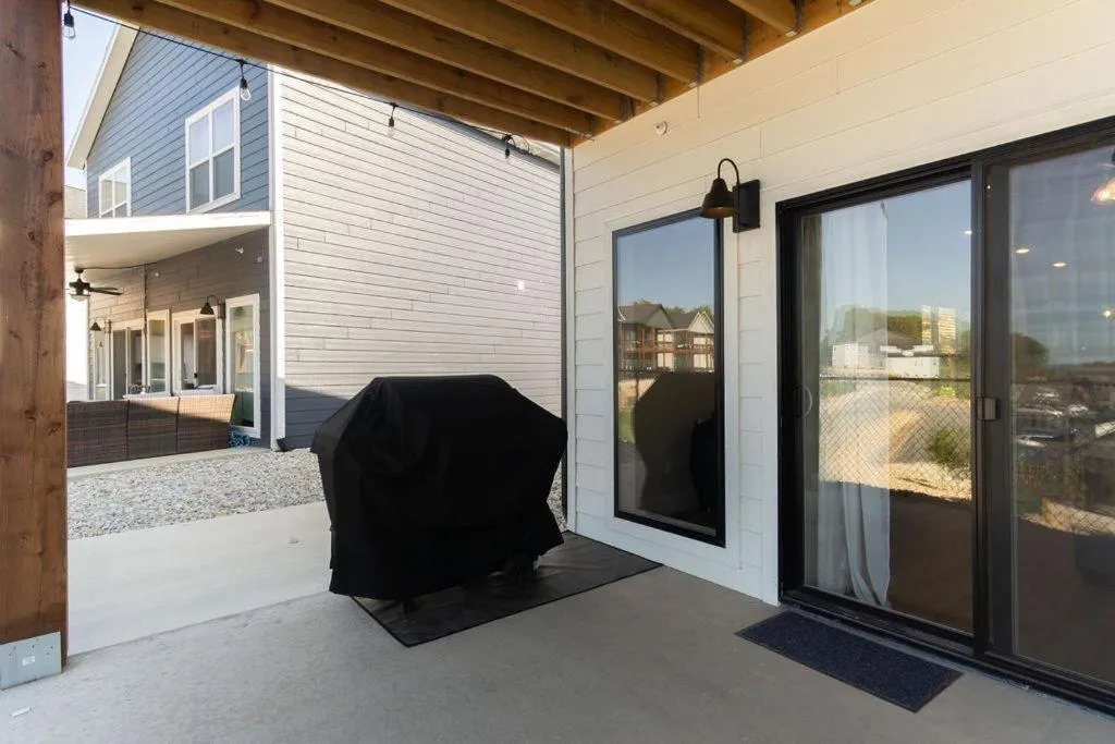 Chalet 1896 at Table Rock Lake