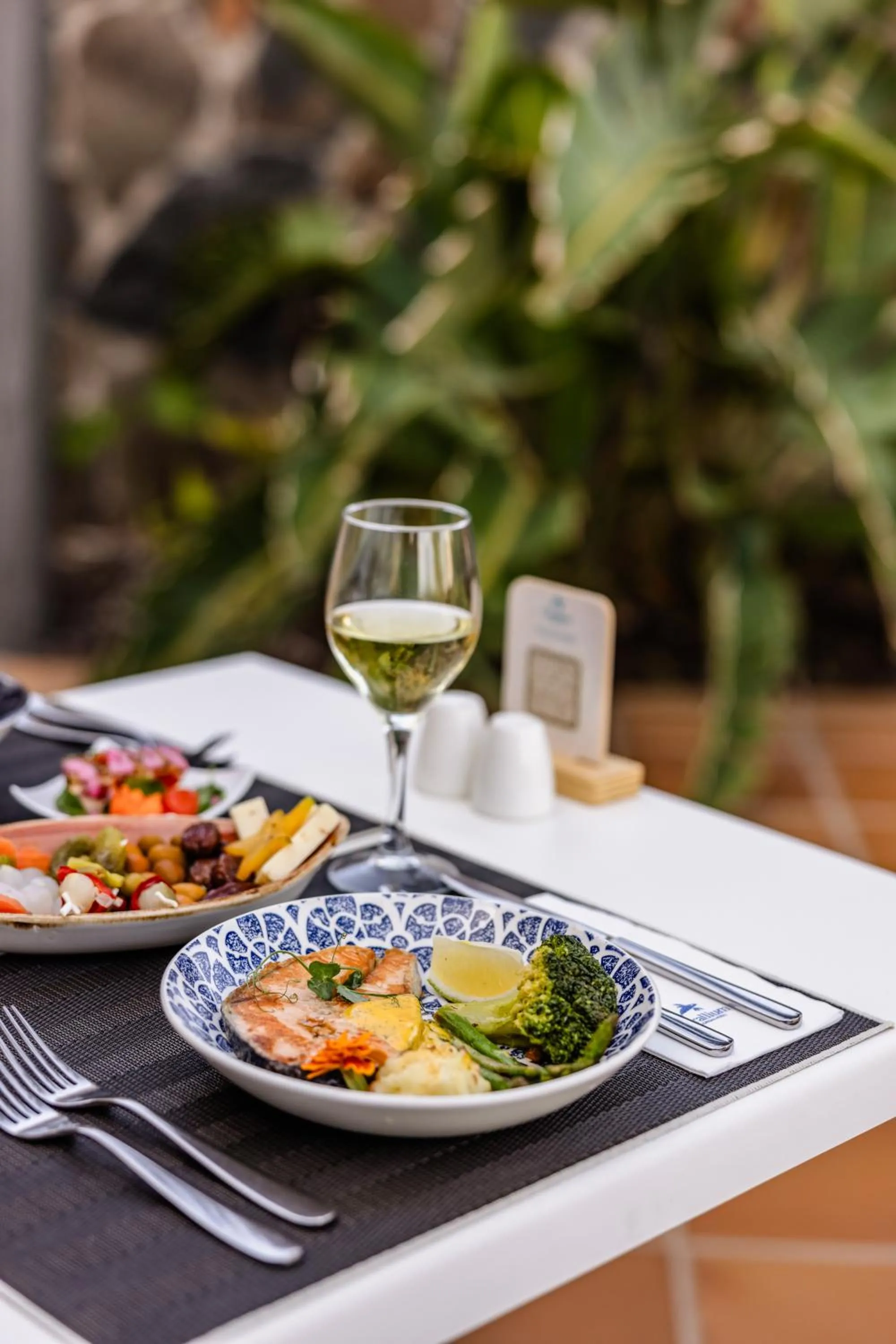 Corallium Beach by Lopesan Hotels - Adults Only