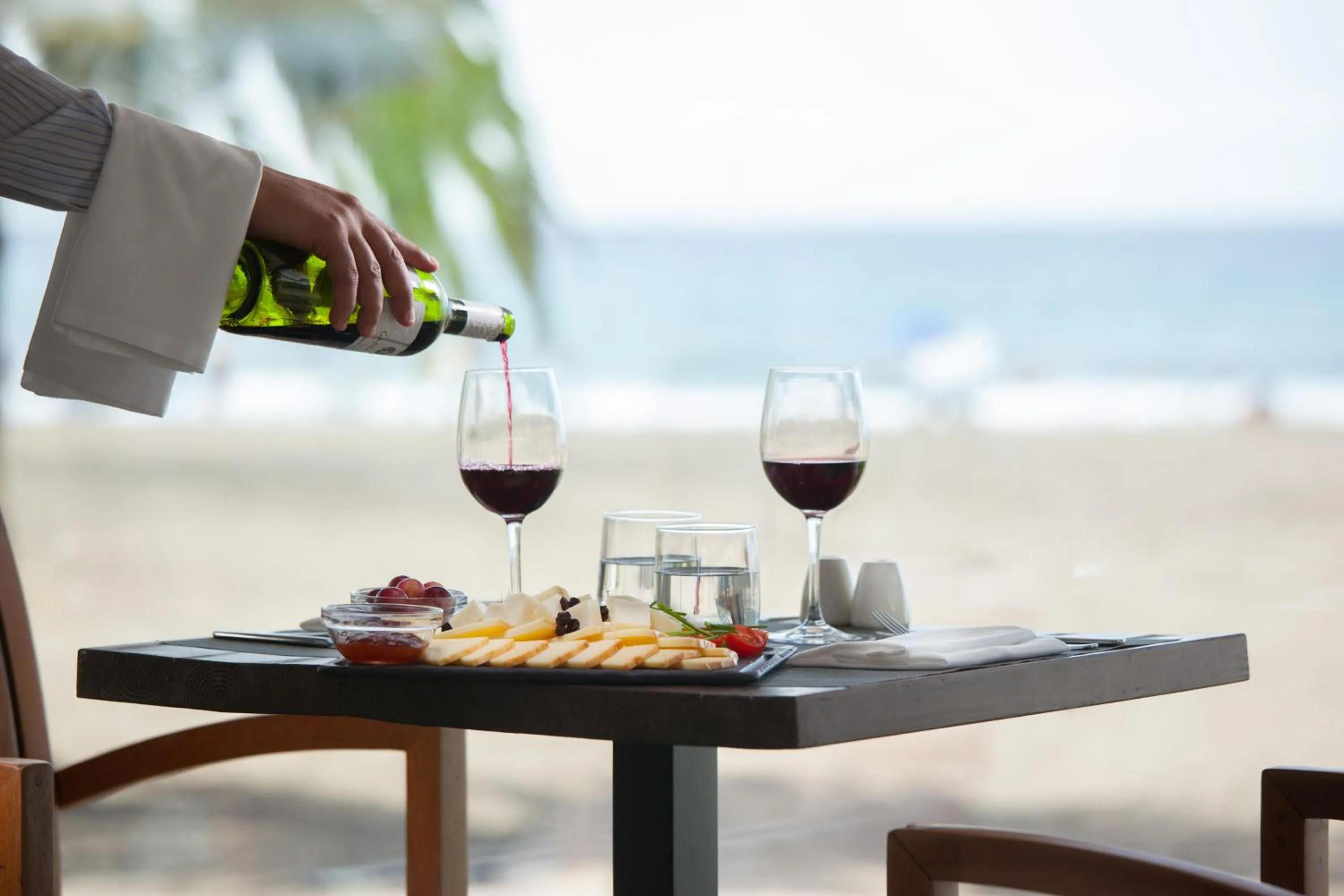 Restaurant/places to eat in Corallium Beach by Lopesan Hotels - Adults Only