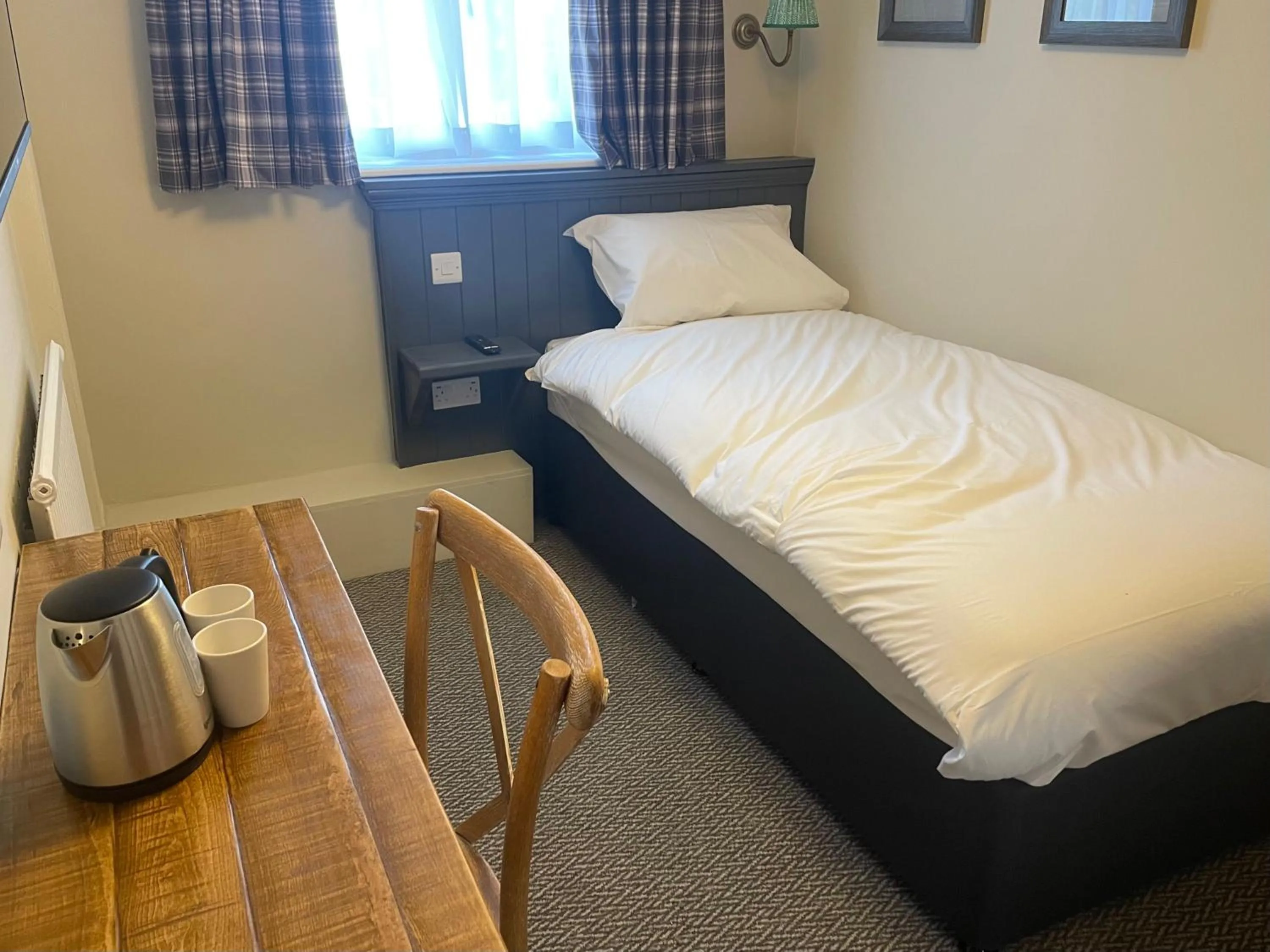 Bed in The Bull Hotel