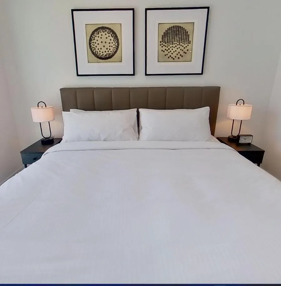 Bed in Level Long Beach - East Village