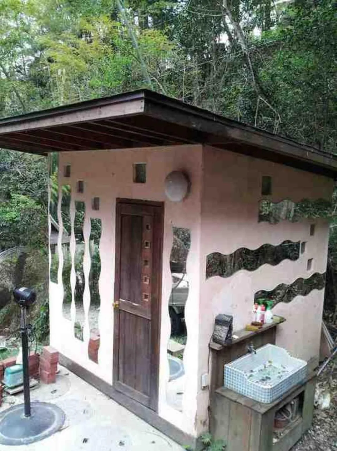 Nakadaki Art Village