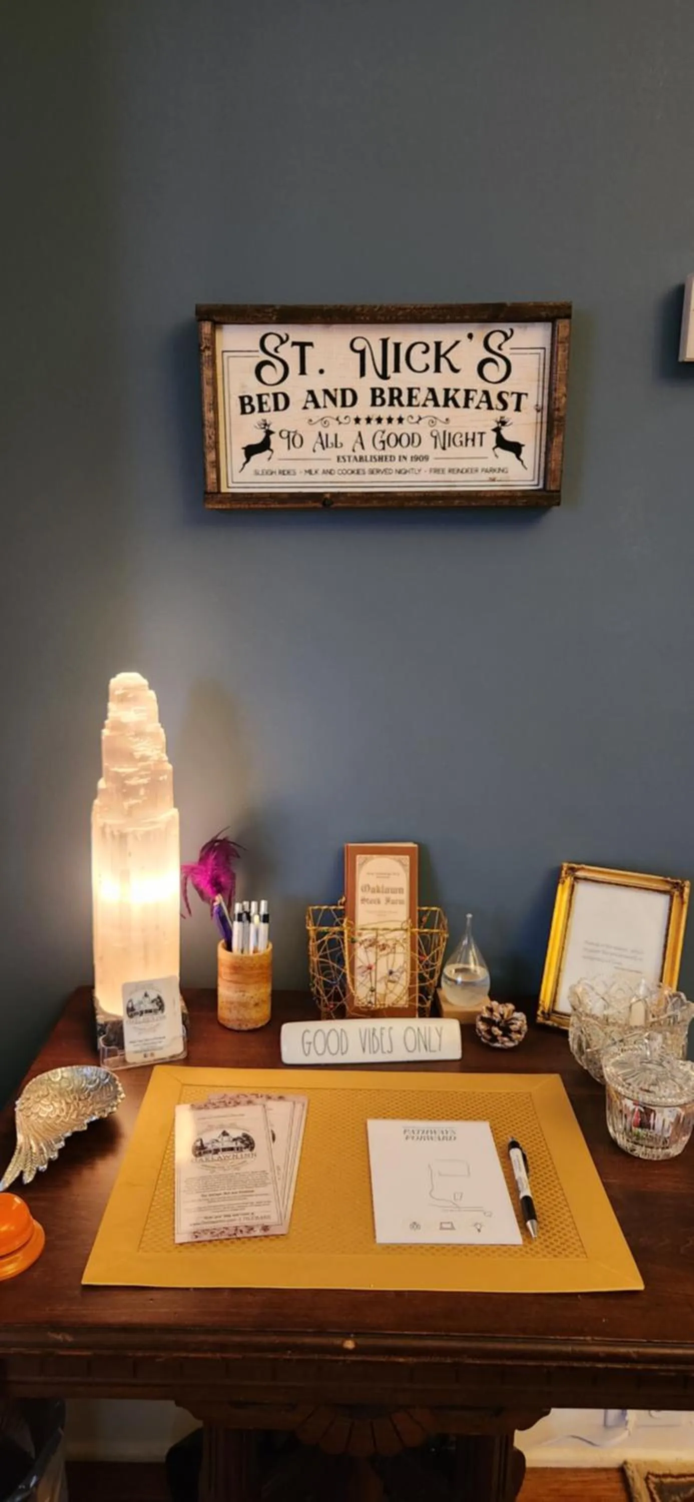 Lobby or reception in Oaklawn Inn