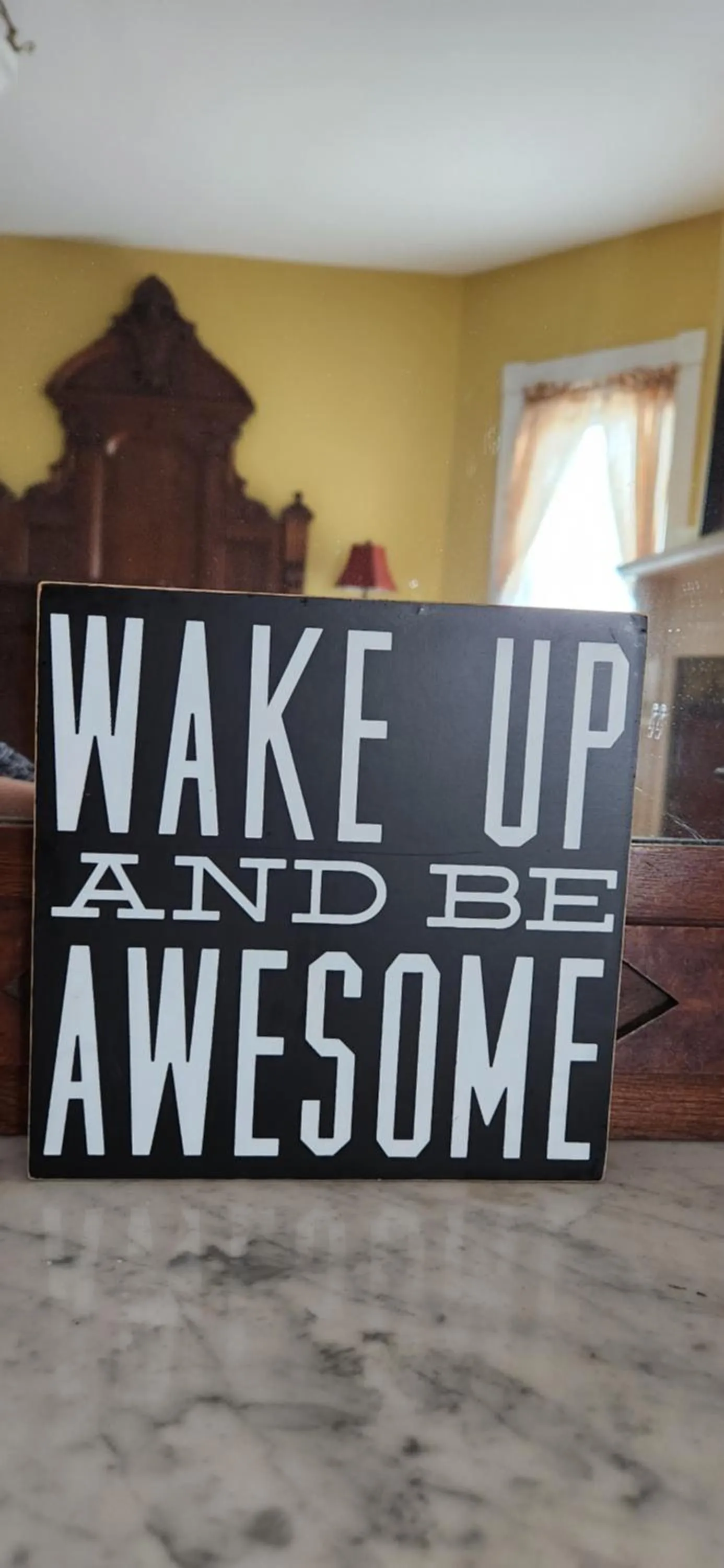 Decorative detail in Oaklawn Inn