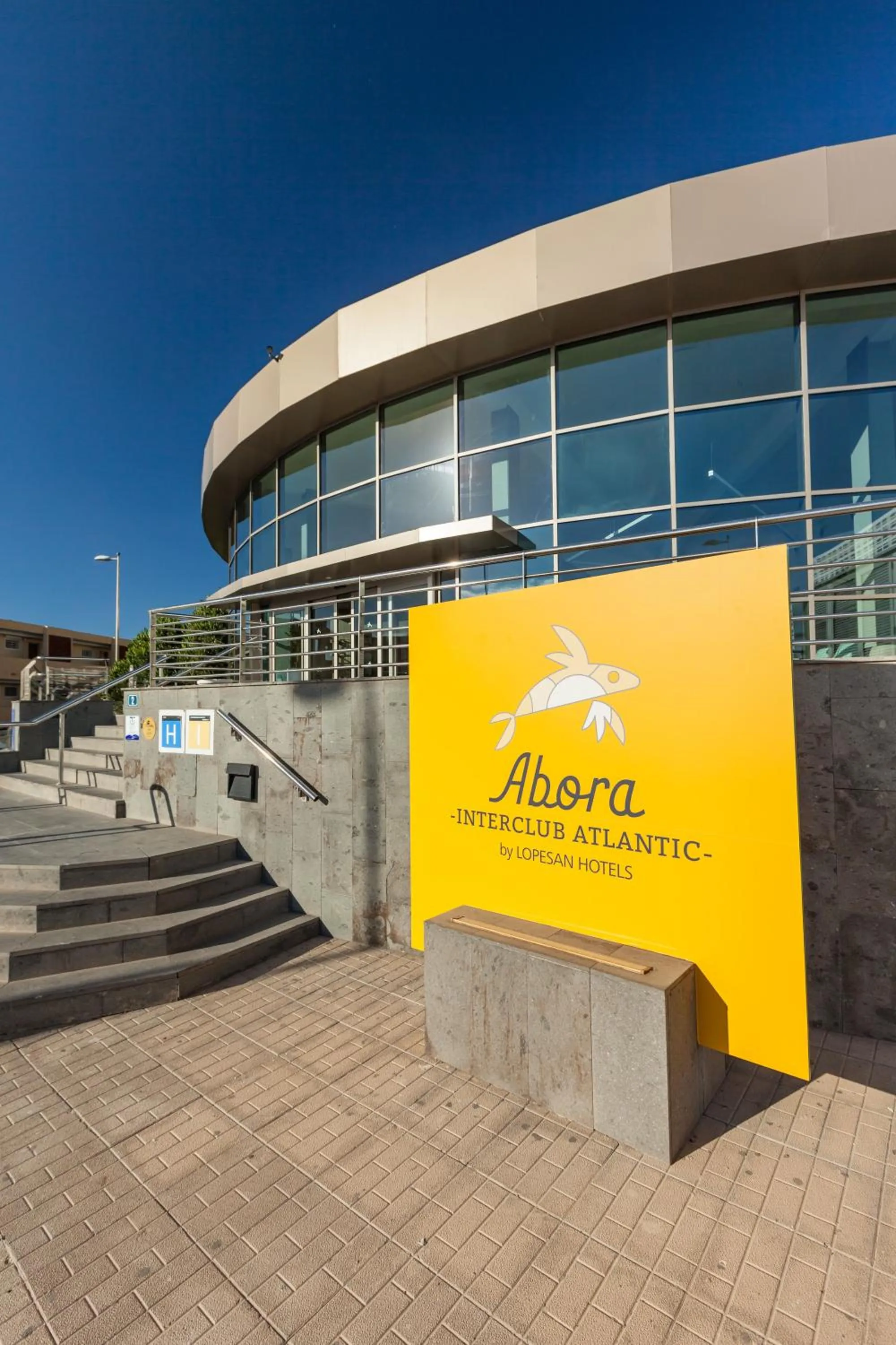 Facade/entrance in Abora Interclub Atlantic by Lopesan Hotels