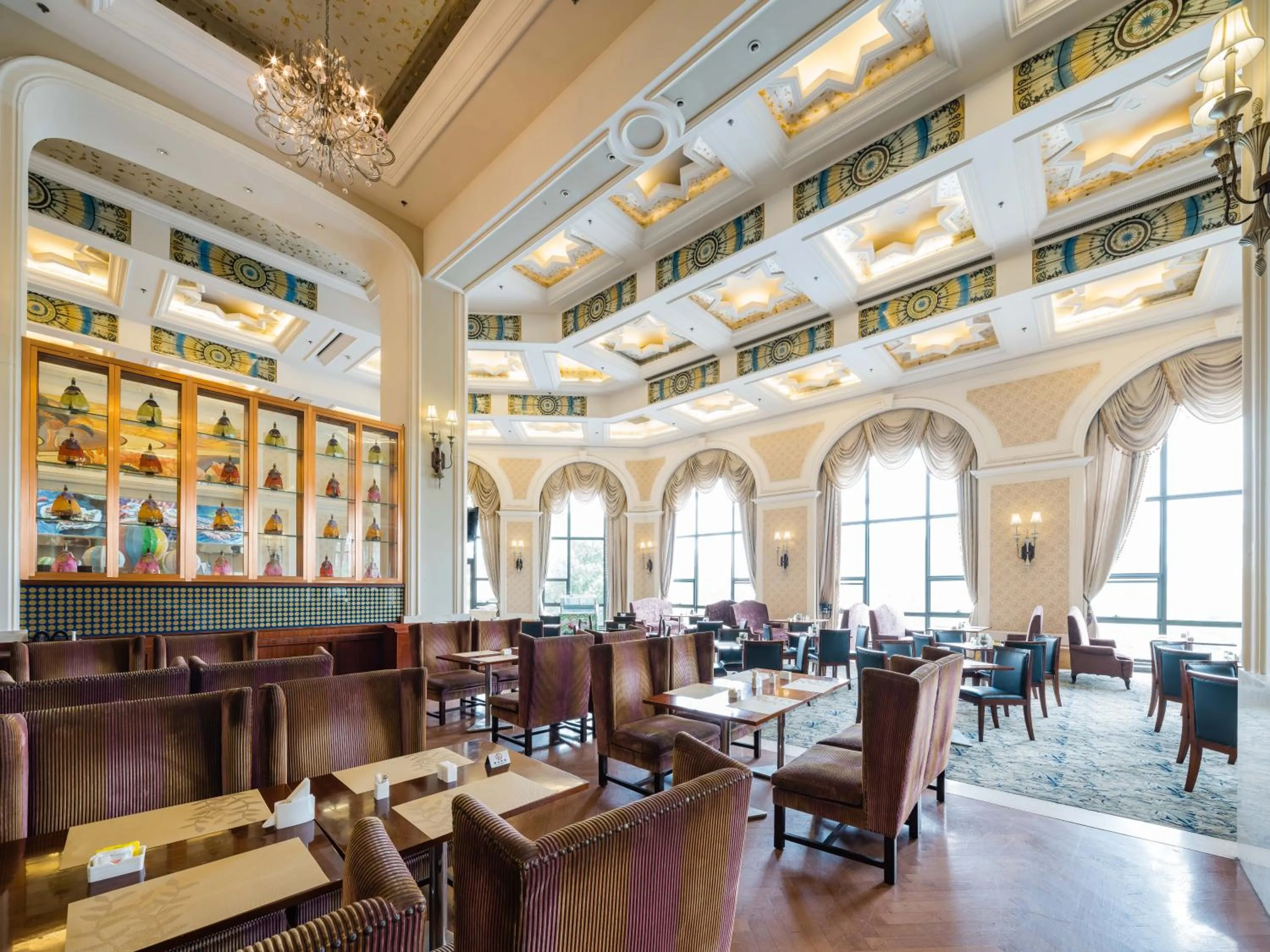 Restaurant/places to eat in S&N Hotel Chaohu