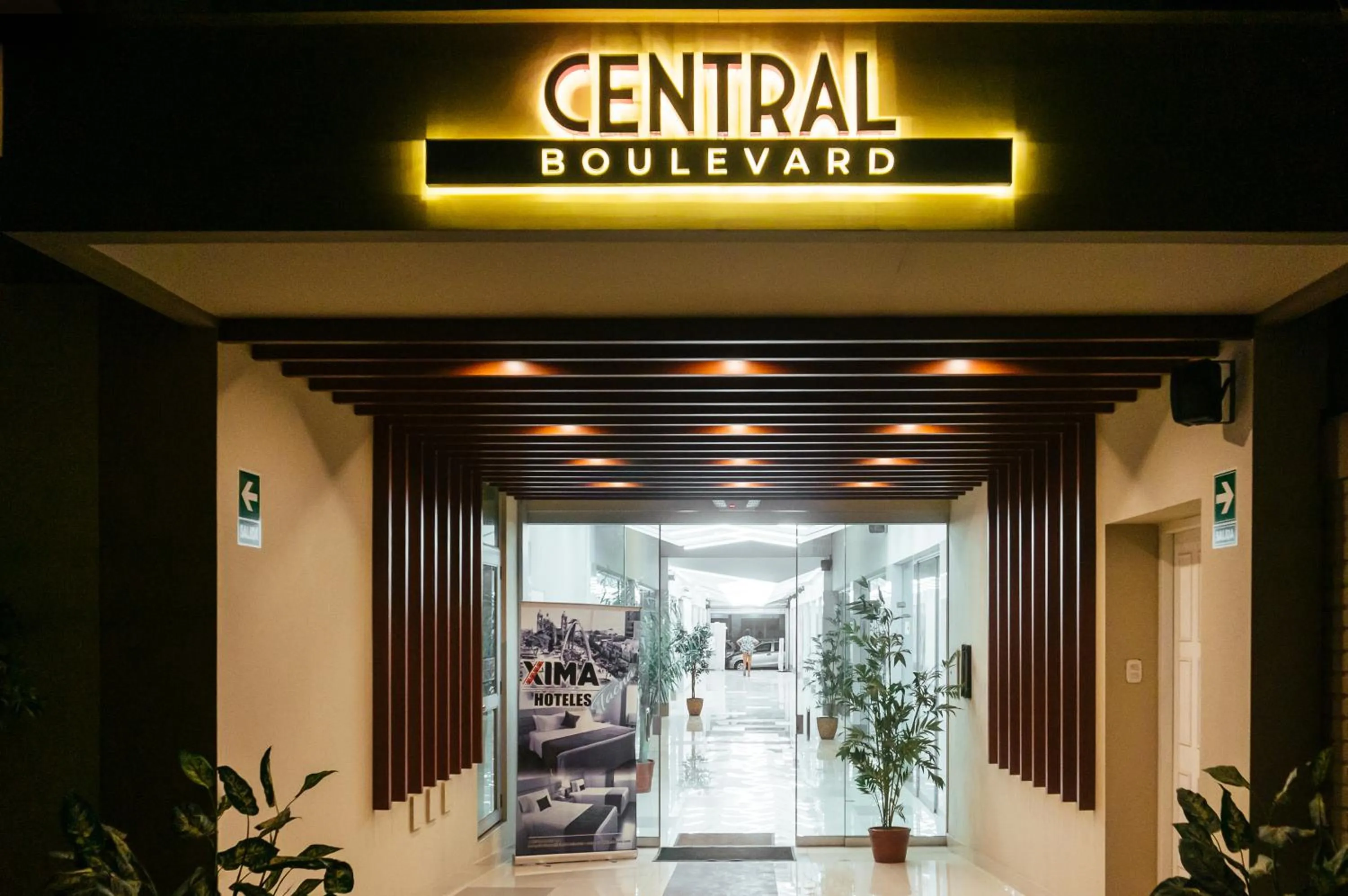 Facade/entrance in Xima Central Tacna