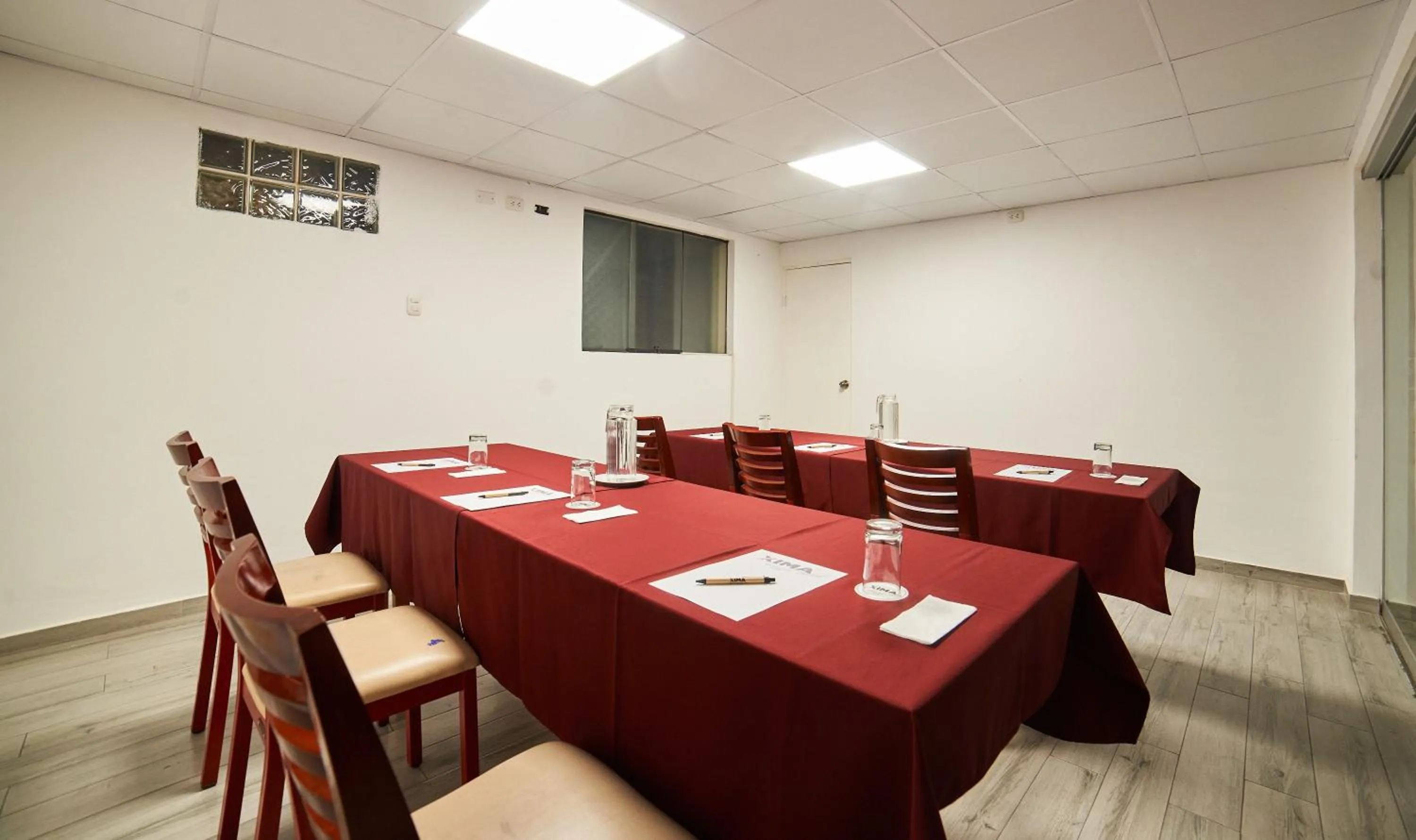 Seating area in Xima Central Tacna