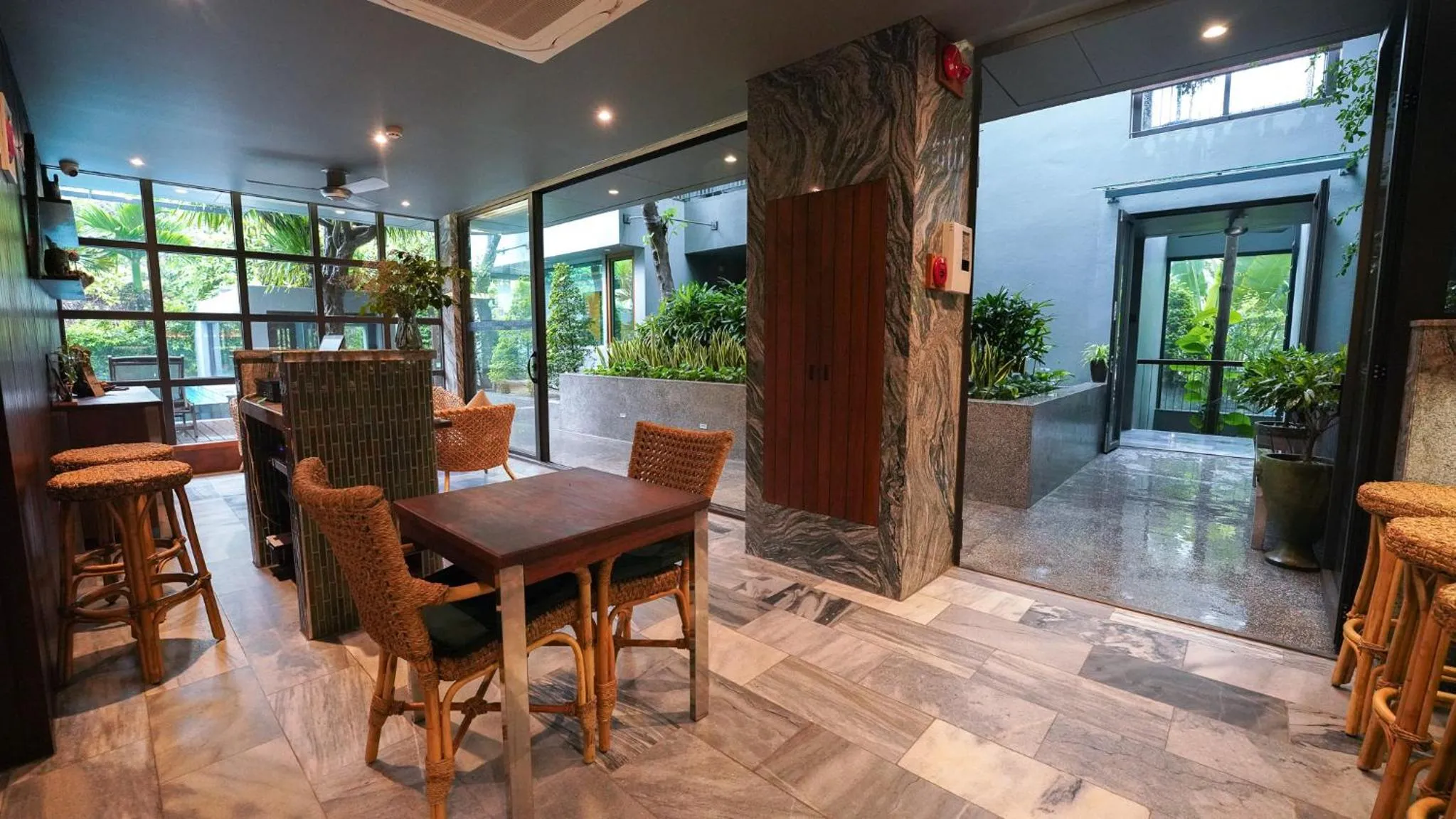 Lobby or reception in CHiEM HoiAn - The Beachside Boutique Hotel & Villa