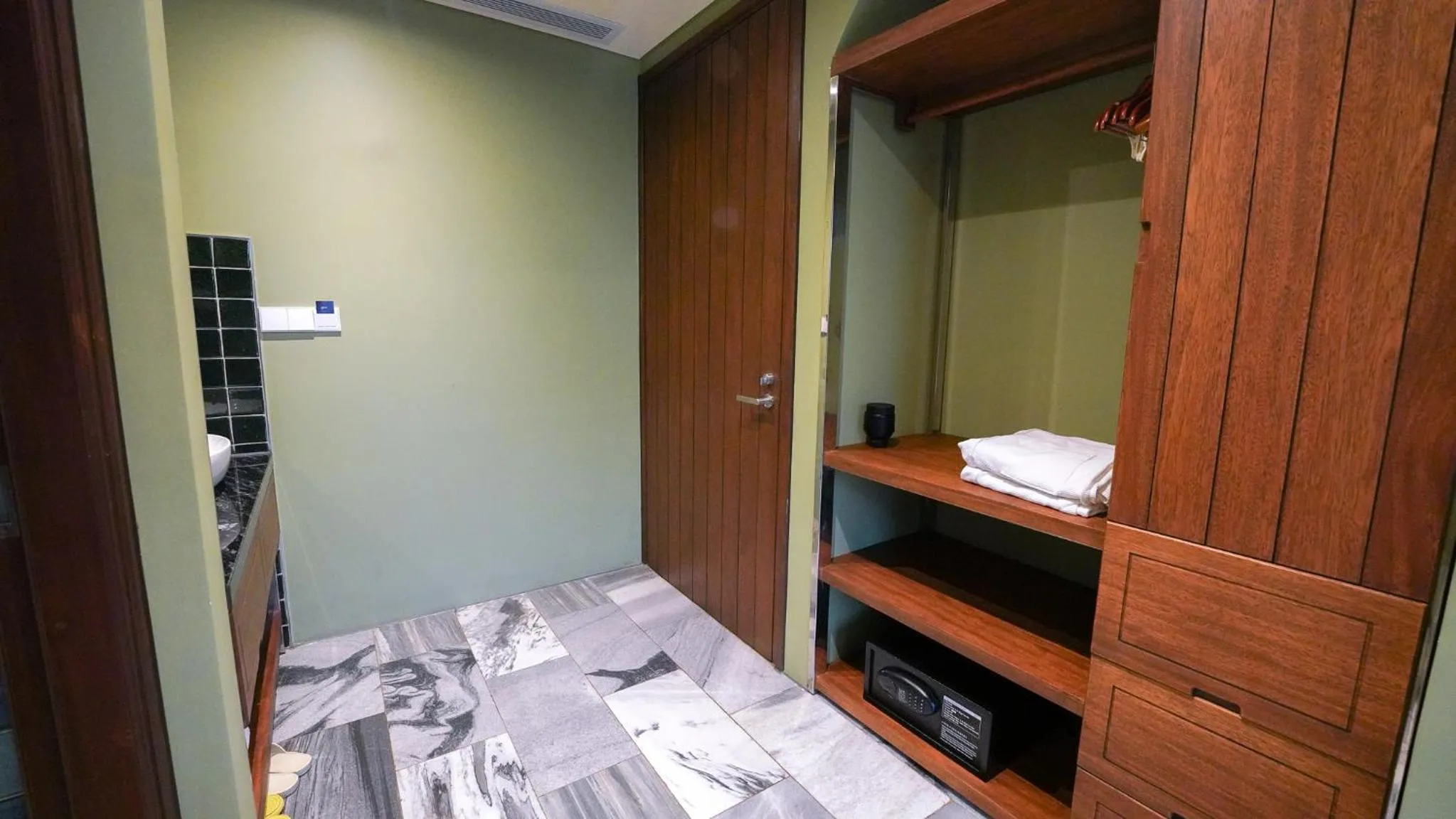 wardrobe, Bed in CHiEM HoiAn - The Beachside Boutique Hotel & Villa