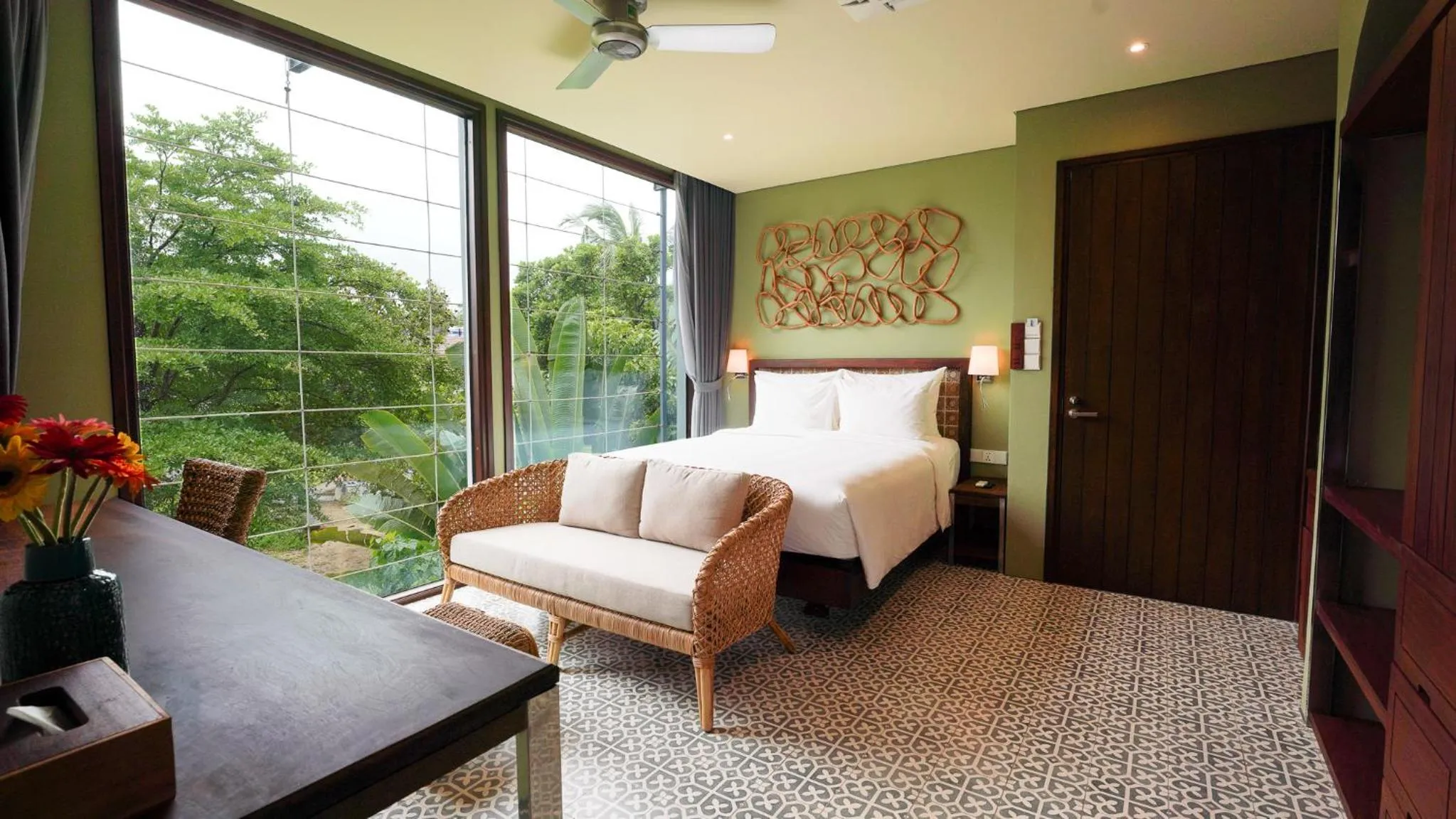 Bed in CHiEM HoiAn - The Beachside Boutique Hotel & Villa
