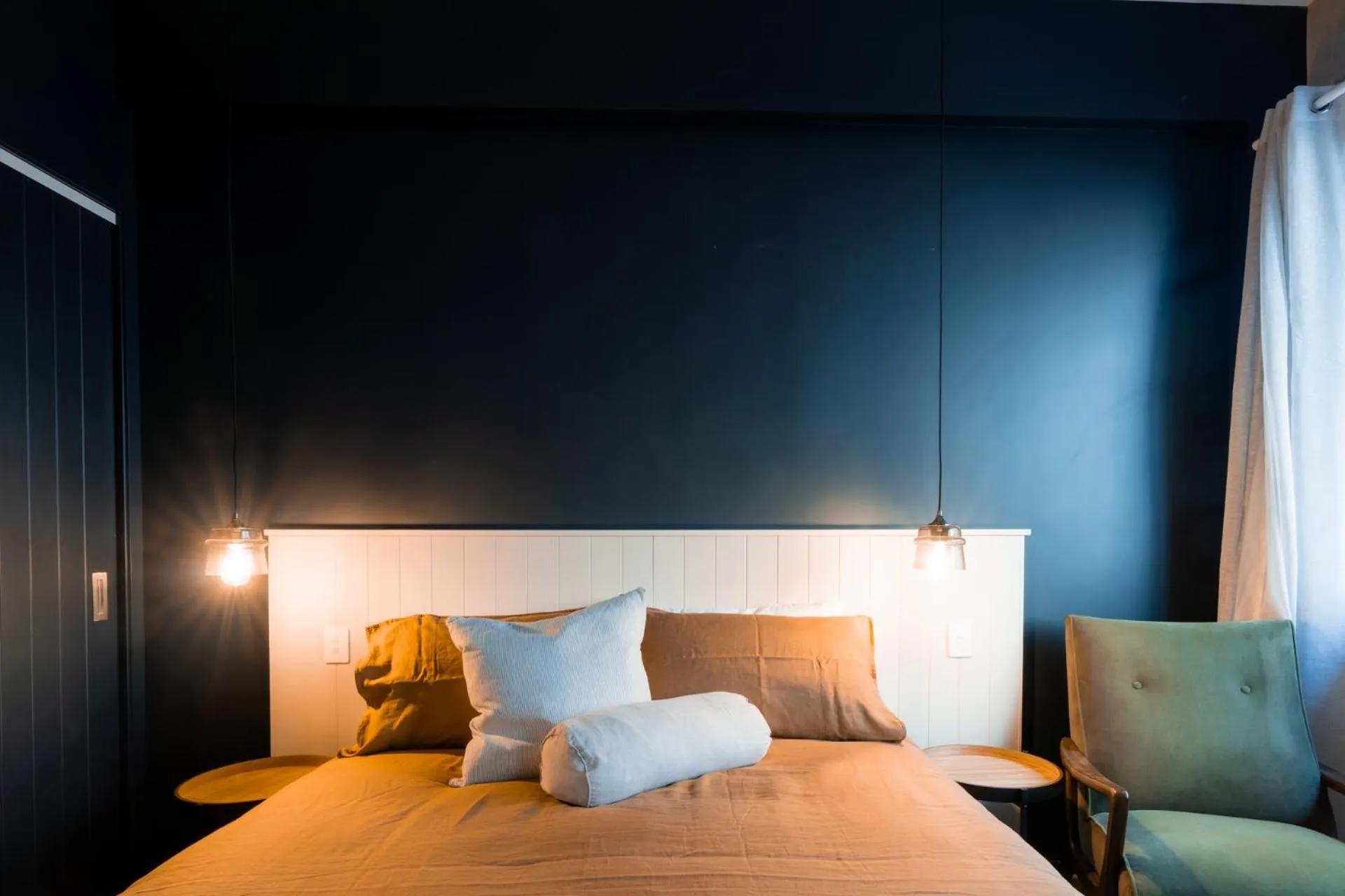 Bed in The Cobbler Hotel