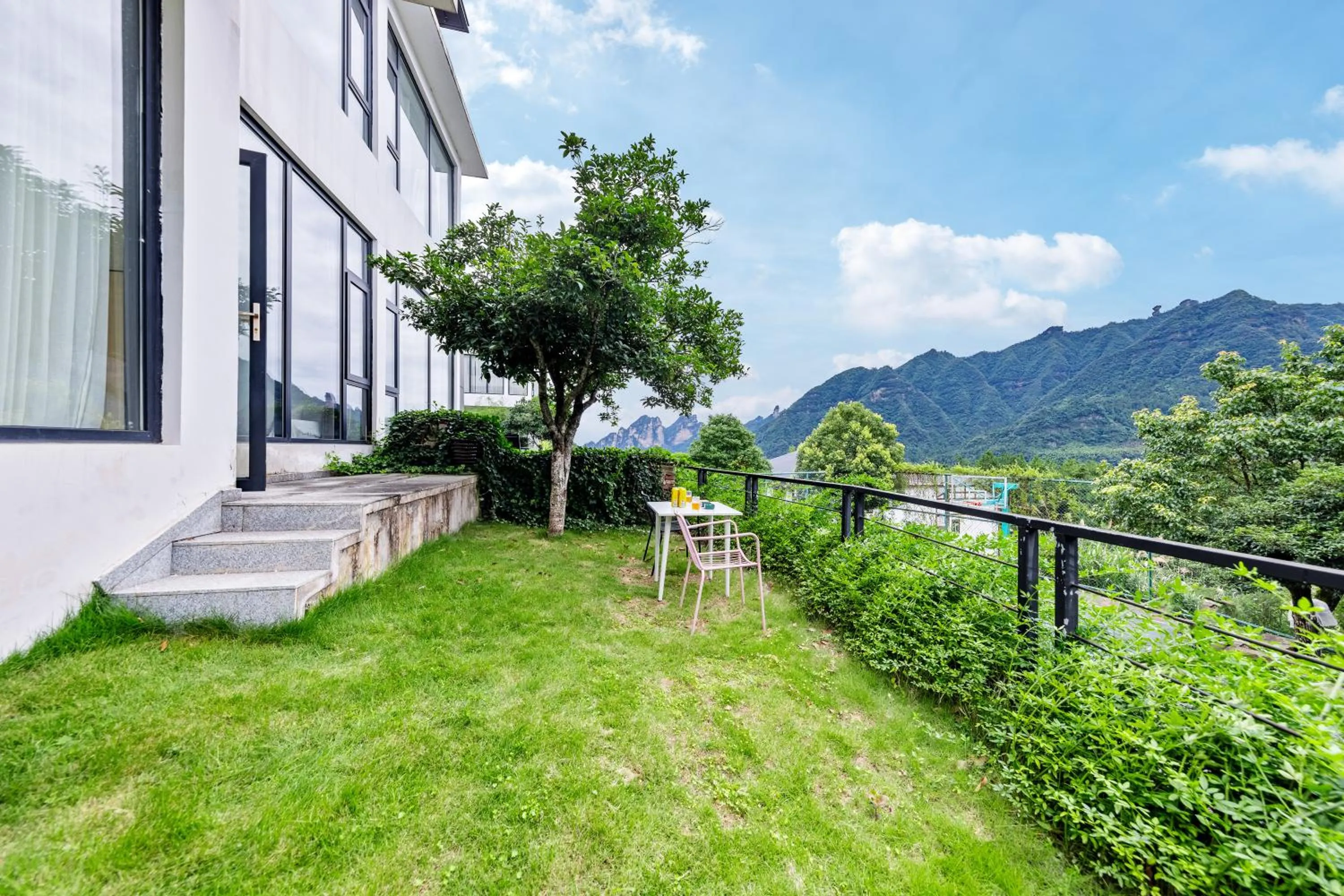 Garden in XMAN Sunrise Peaks Resort