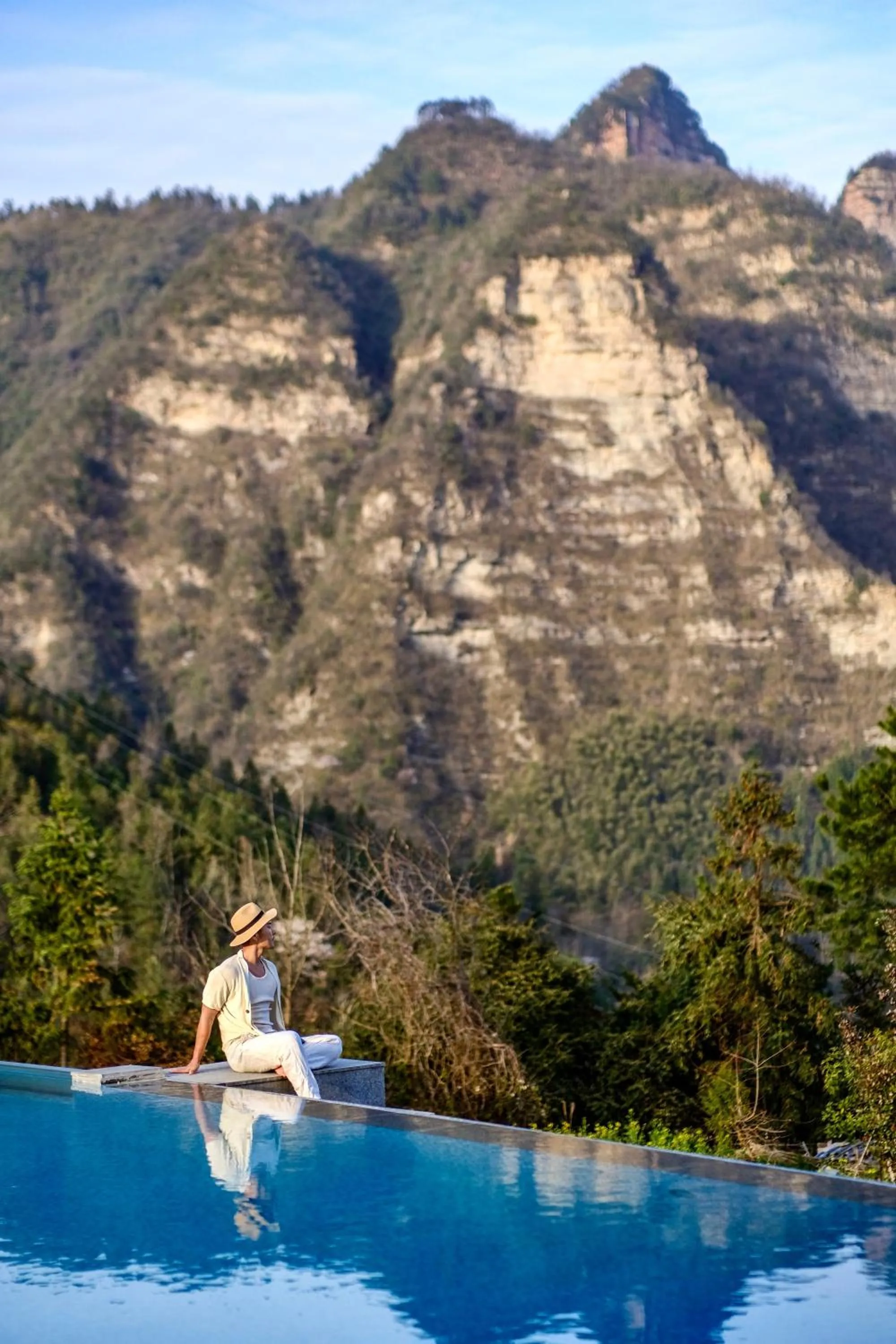 Day in XMAN Sunrise Peaks Resort