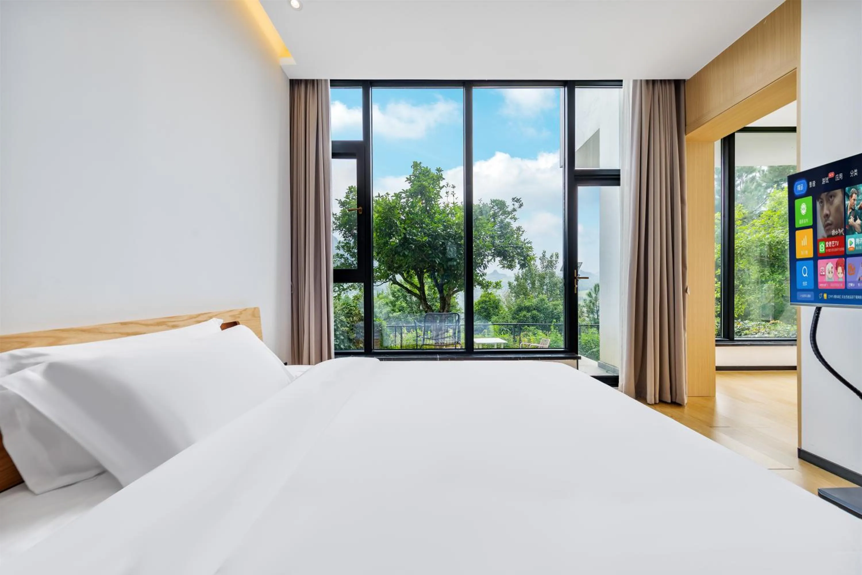 Bed in XMAN Sunrise Peaks Resort