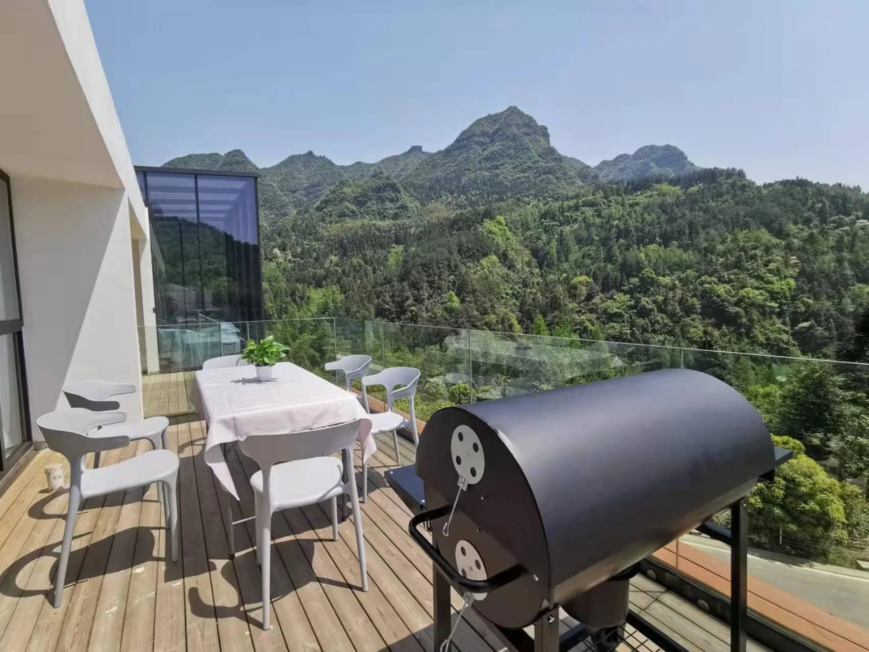 BBQ facilities in WARM PLACE