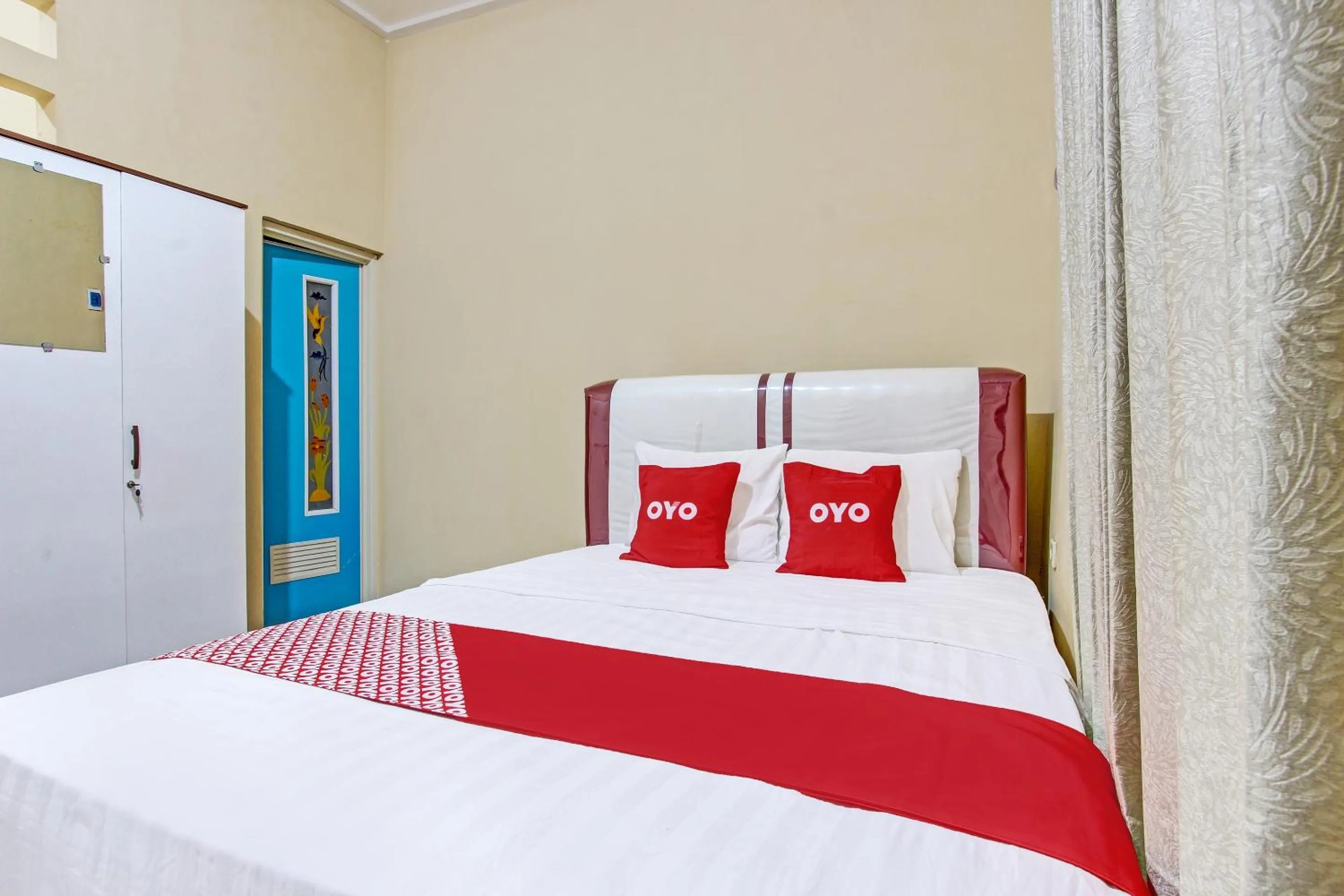 Bedroom, Bed in Hotel O Amole Paviliun Syariah