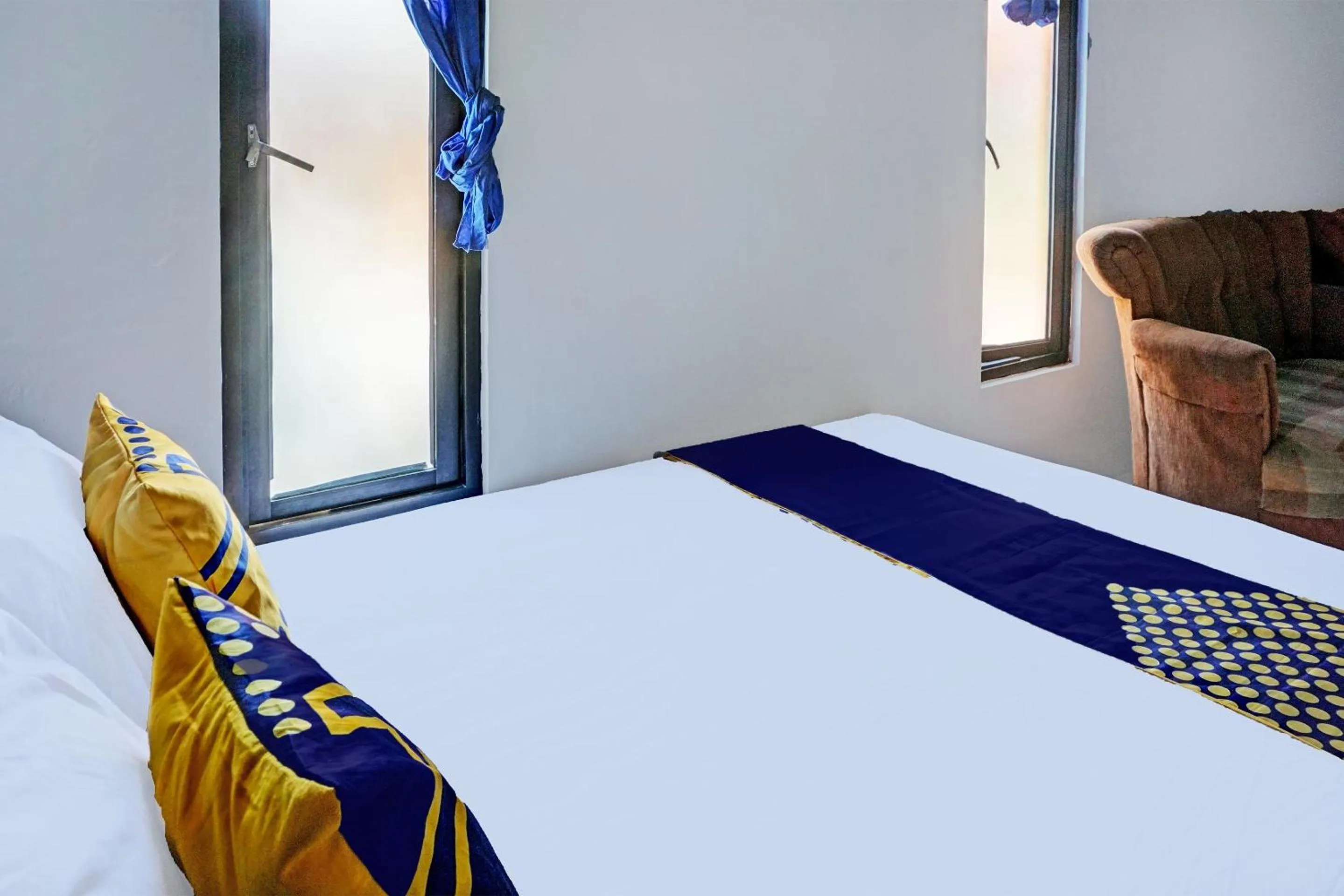 Bedroom, Bed in OYO Life 92353 Purnama Syariah Guest House