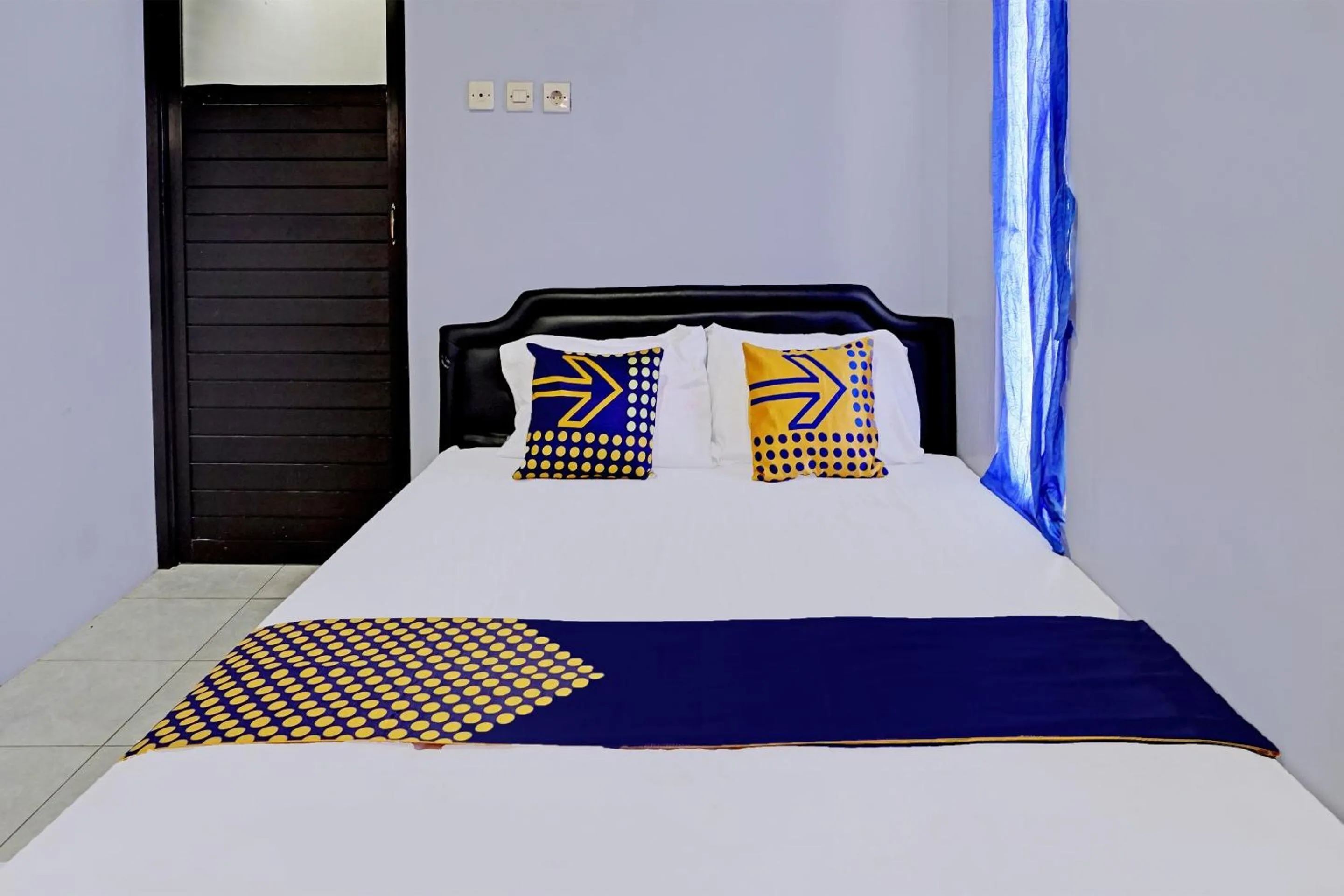 Bedroom, Bed in OYO Life 92353 Purnama Syariah Guest House