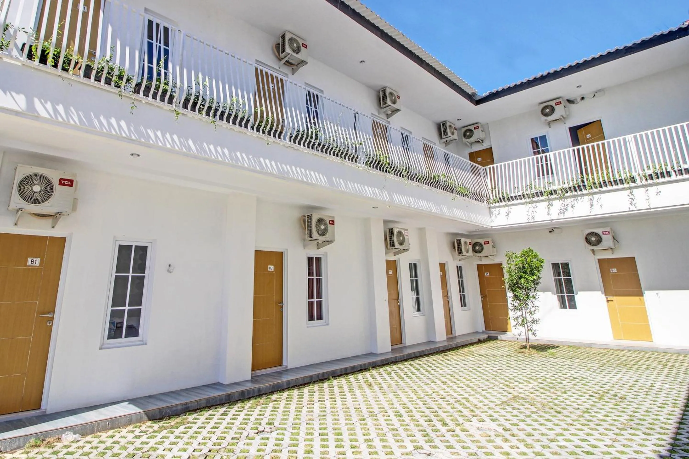 Lobby or reception in Collection O 92363 Kp Inn